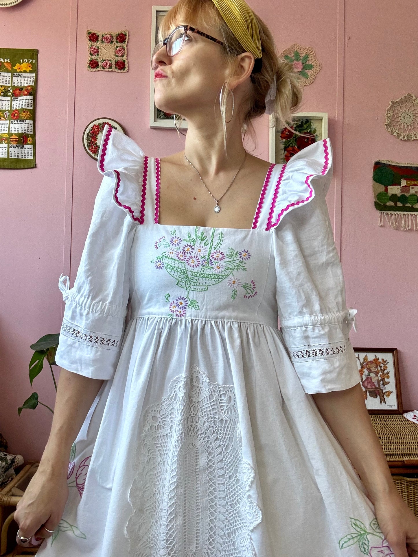 White dress with lace,pink roses and ric rac