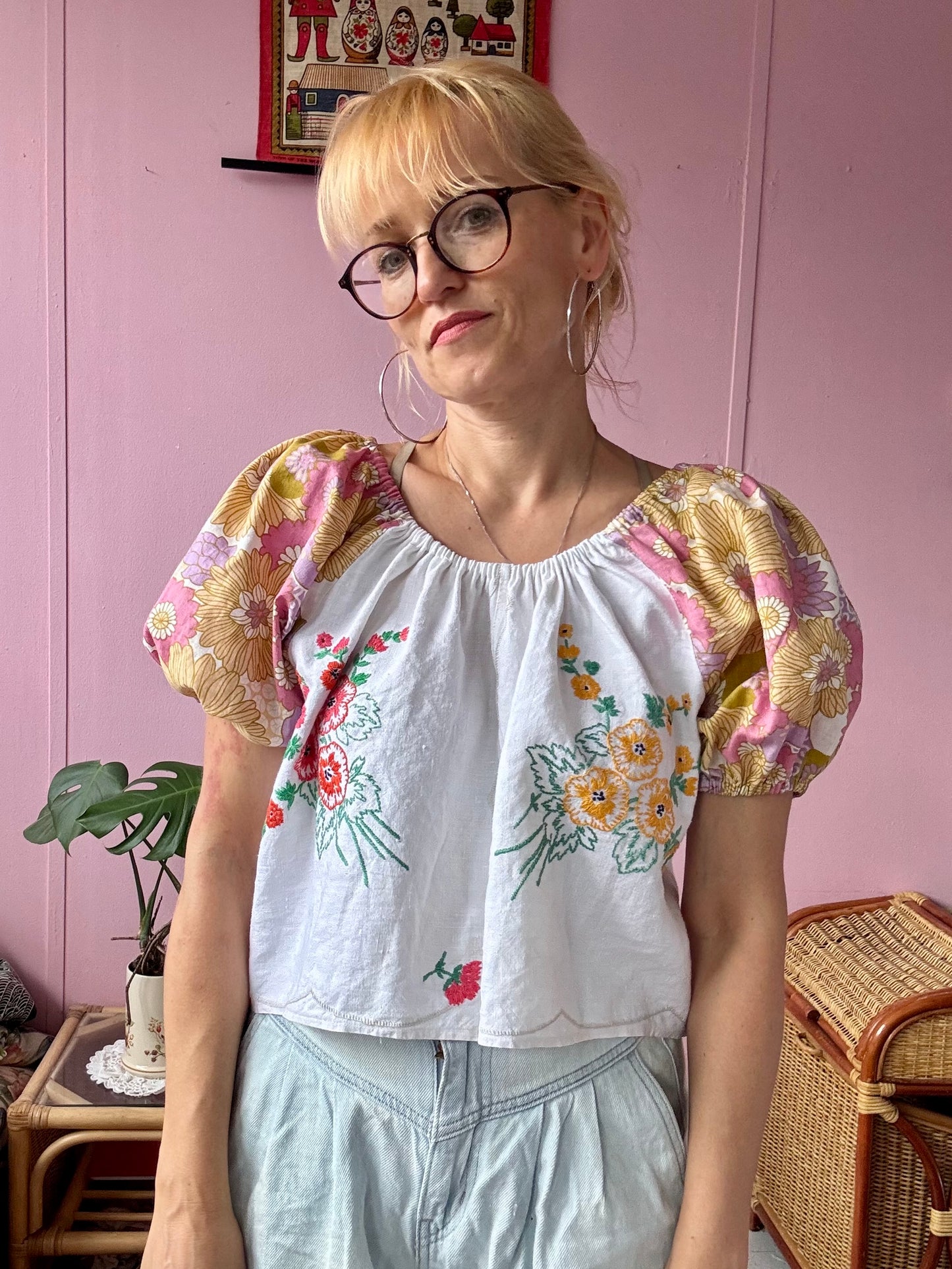 Floral blouse with embroidery