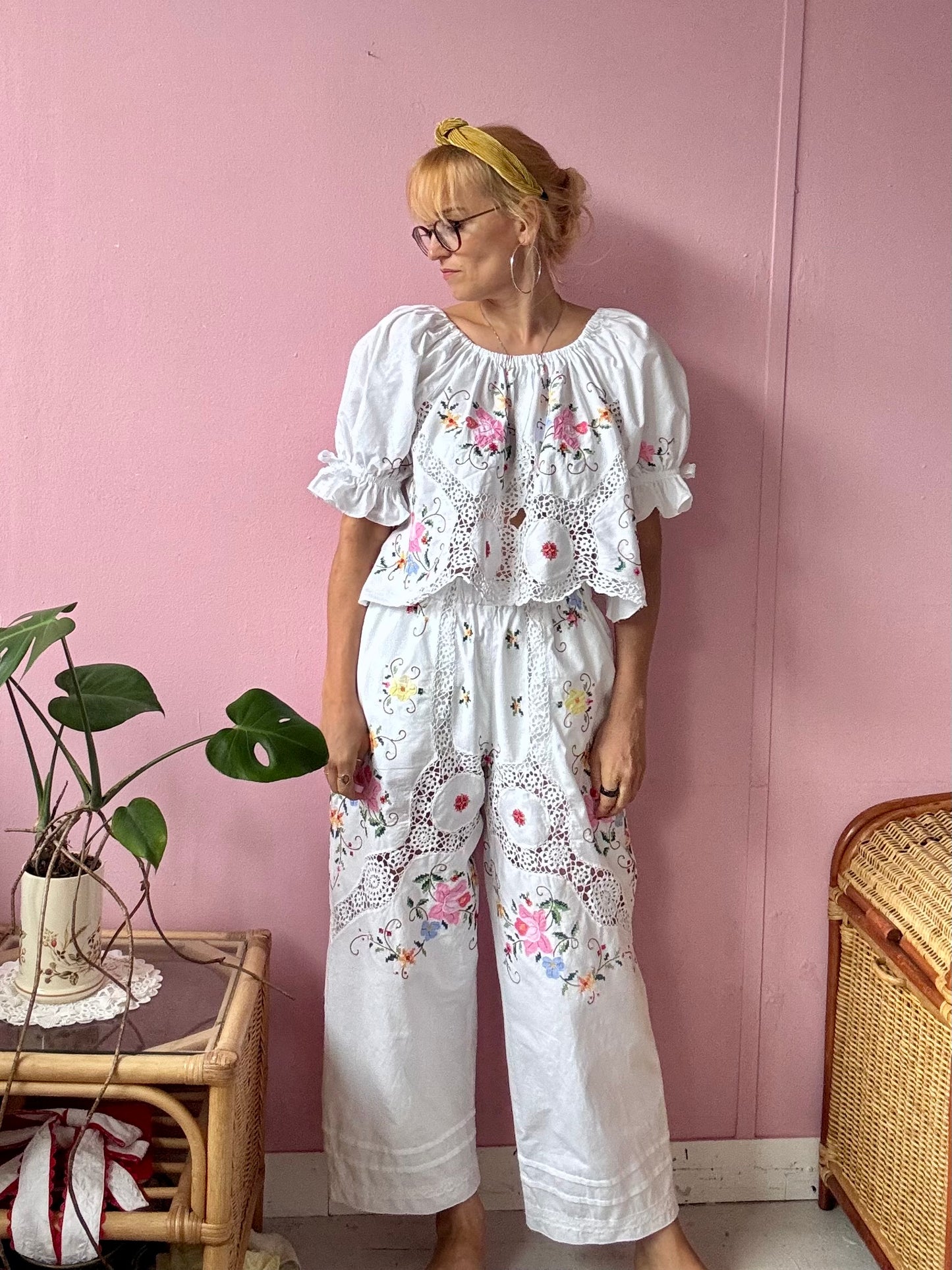 Trousers floral and lace twin set