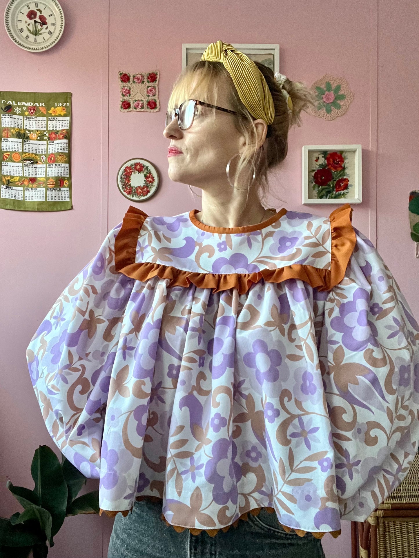 Lilac/light brown floral blouse