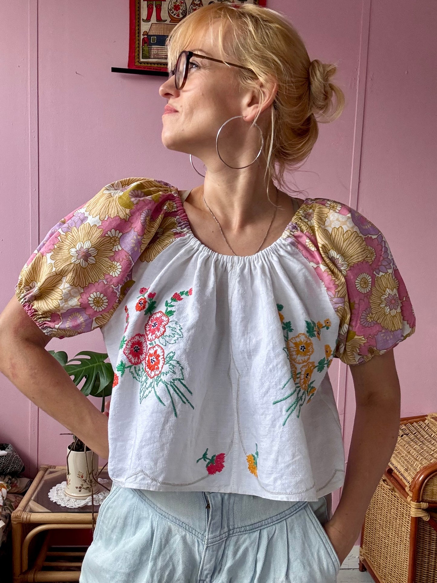 Floral blouse with embroidery