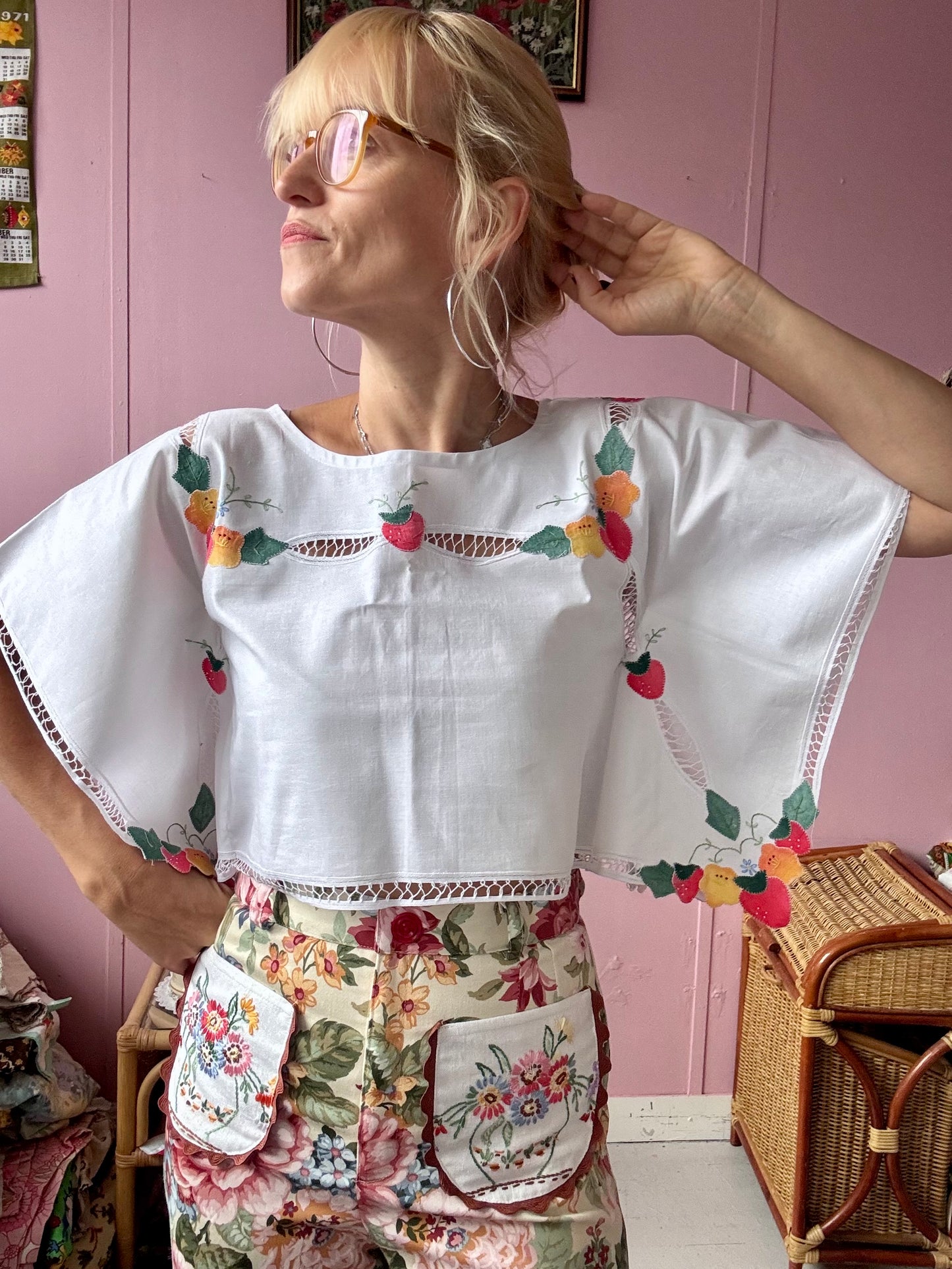 Strawberry and flowers basic top