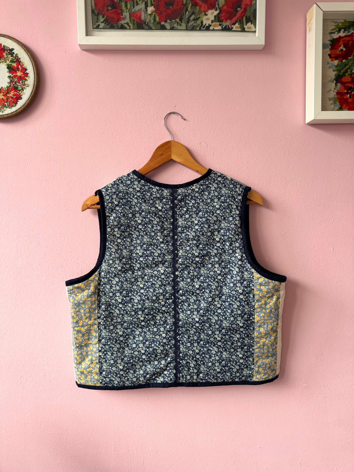 Blue/white vest with yellow trim