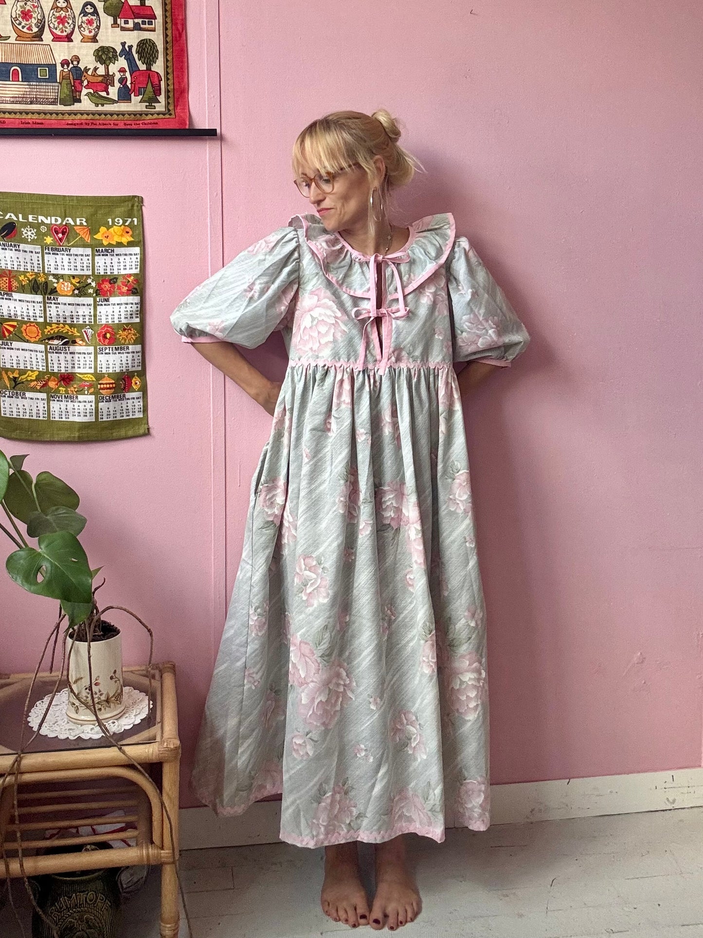 Pink/grey roses maxi dress