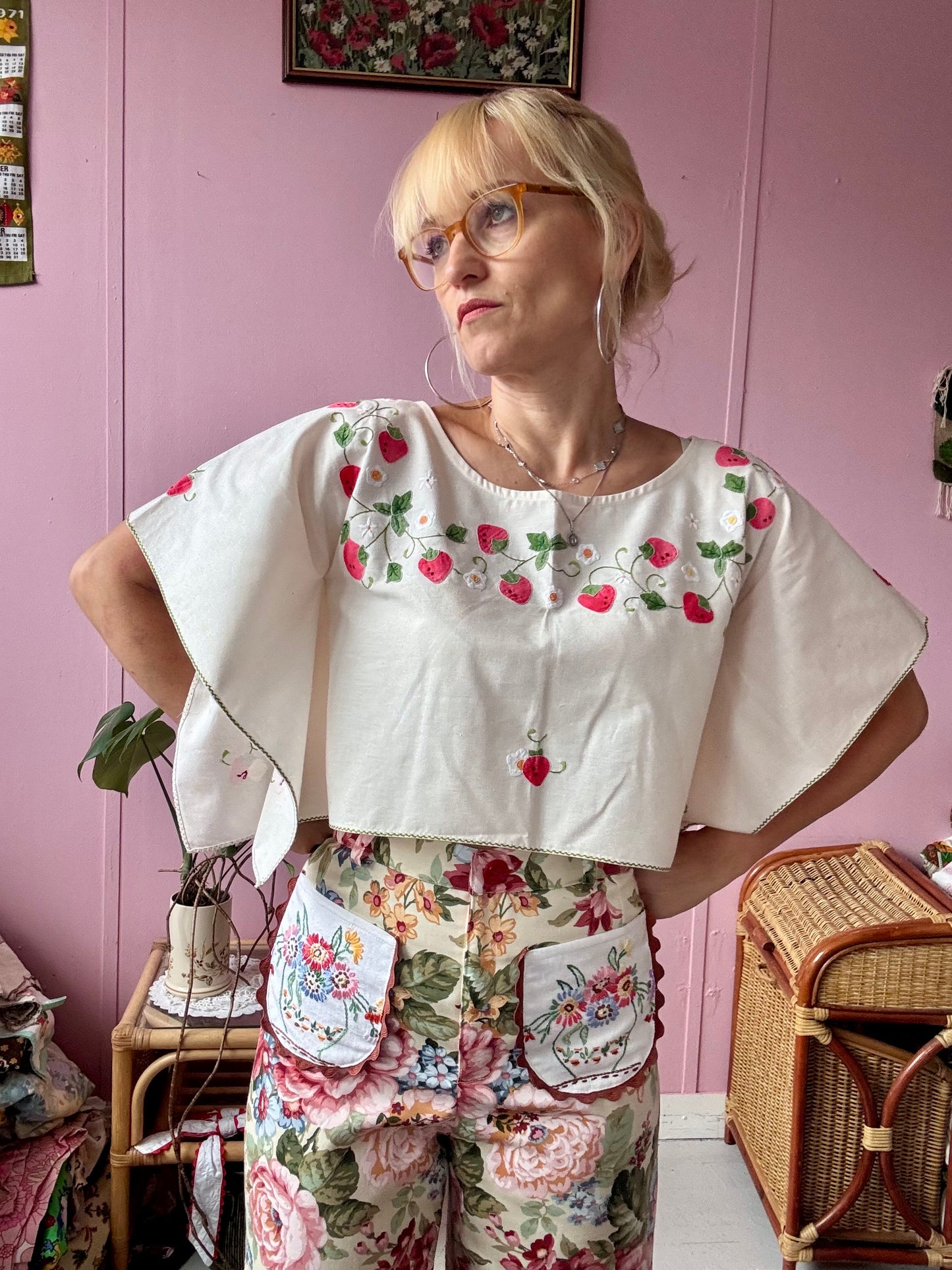 Strawberry basic top