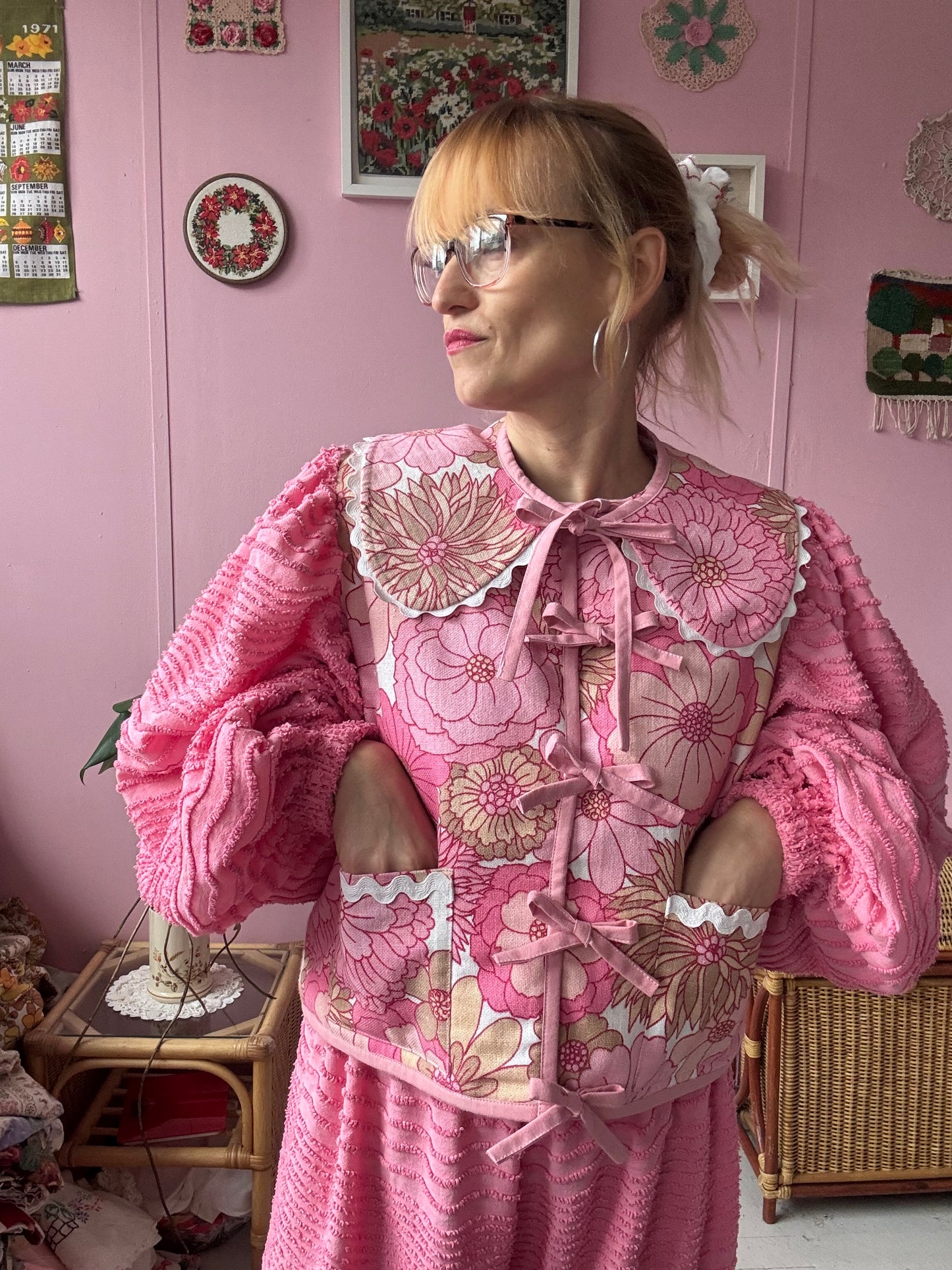 Pink floral and candlewick set