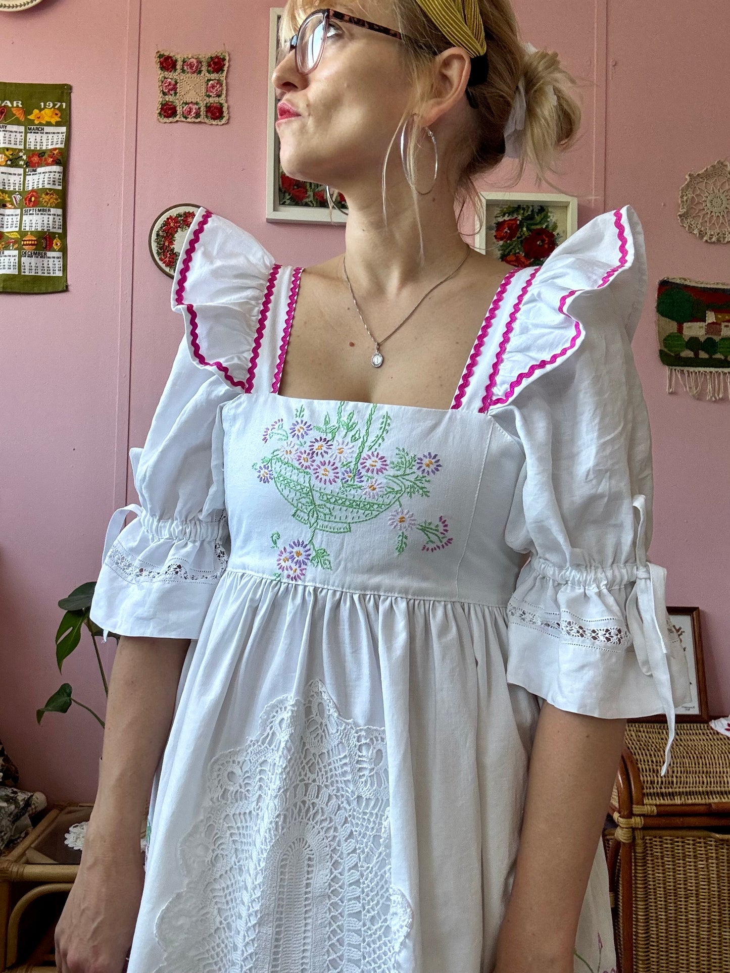 White dress with lace,pink roses and ric rac