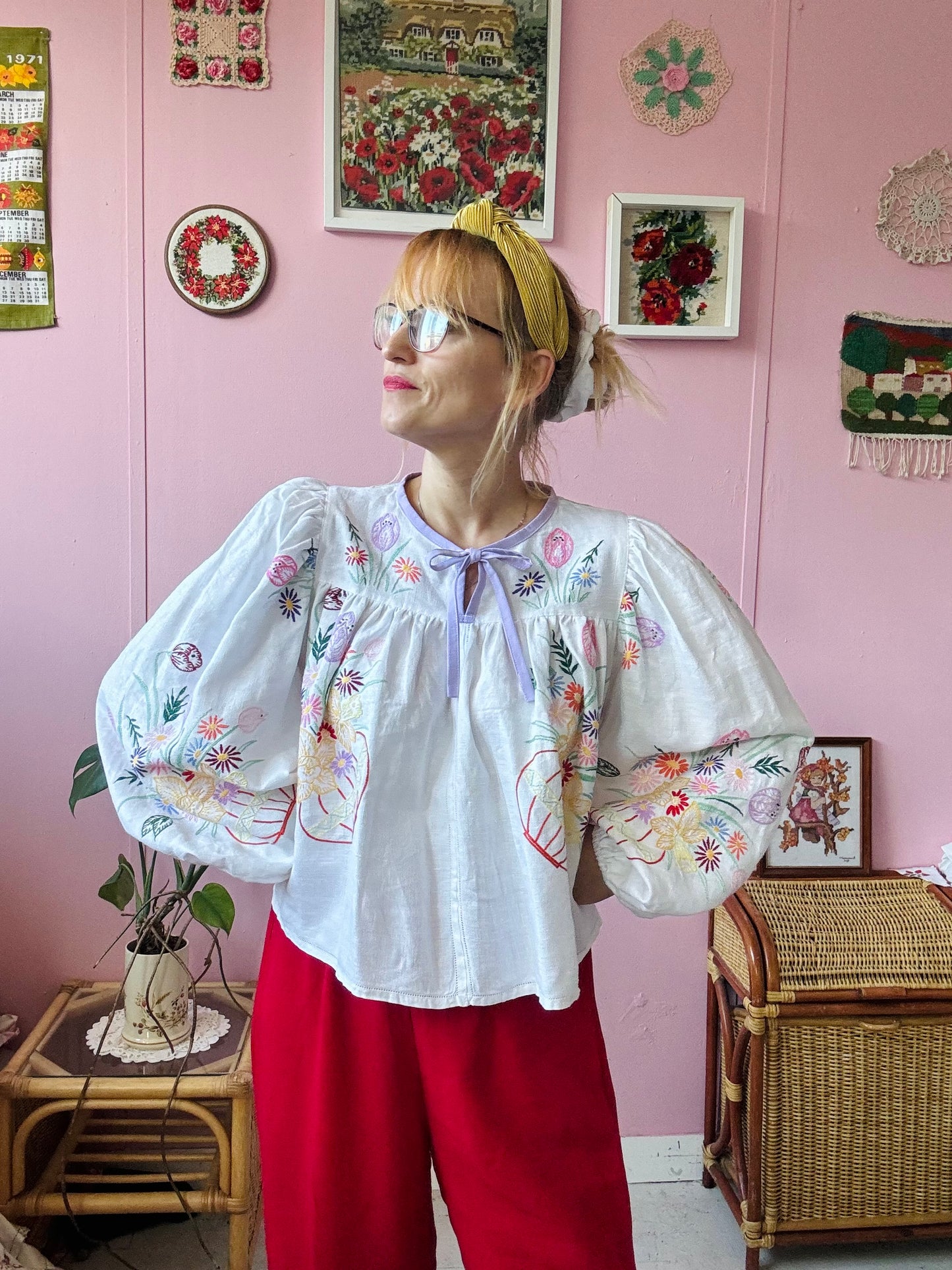White linen blouse with baskets embroidery and lilac binding