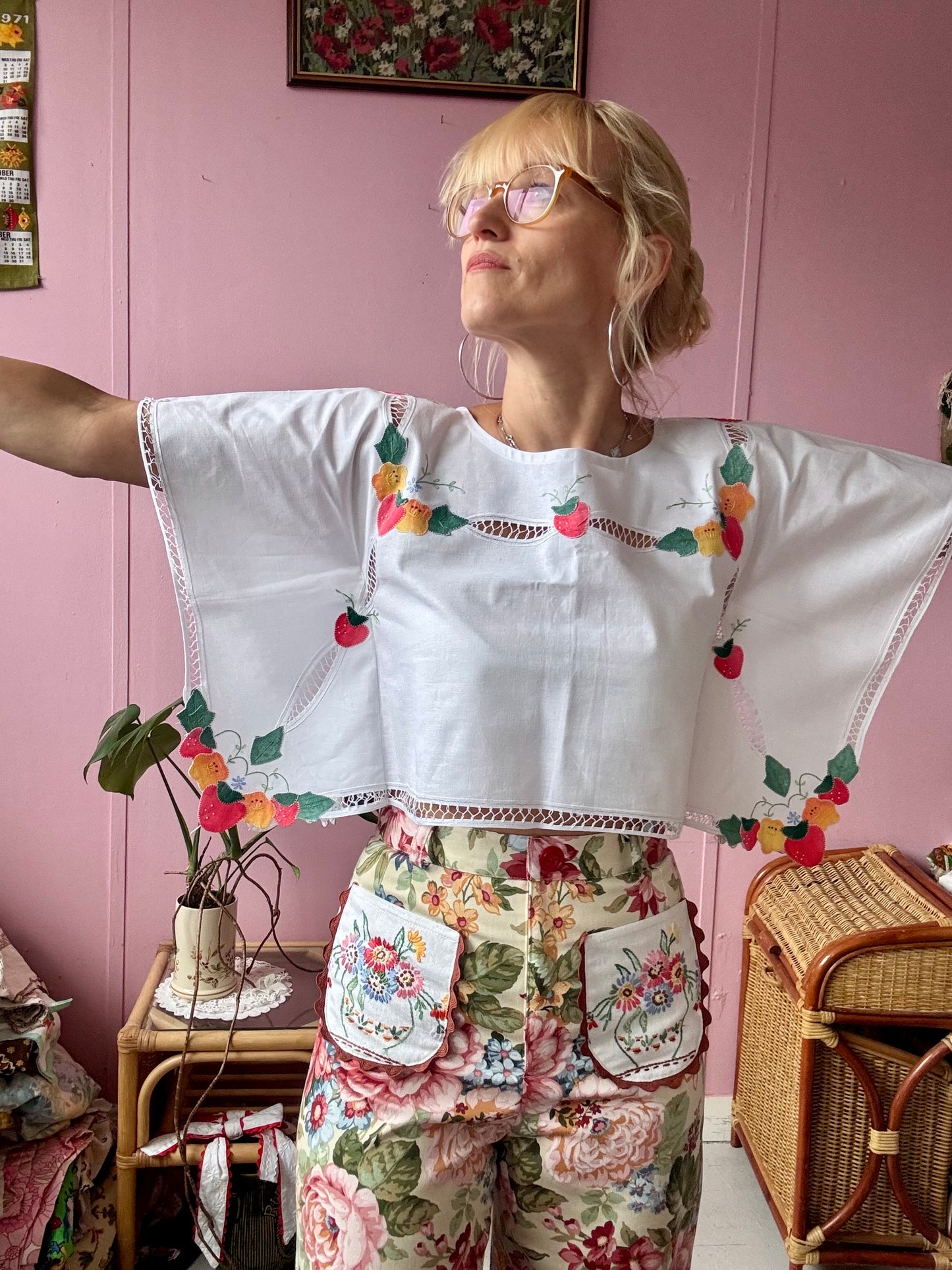 Strawberry and flowers basic top