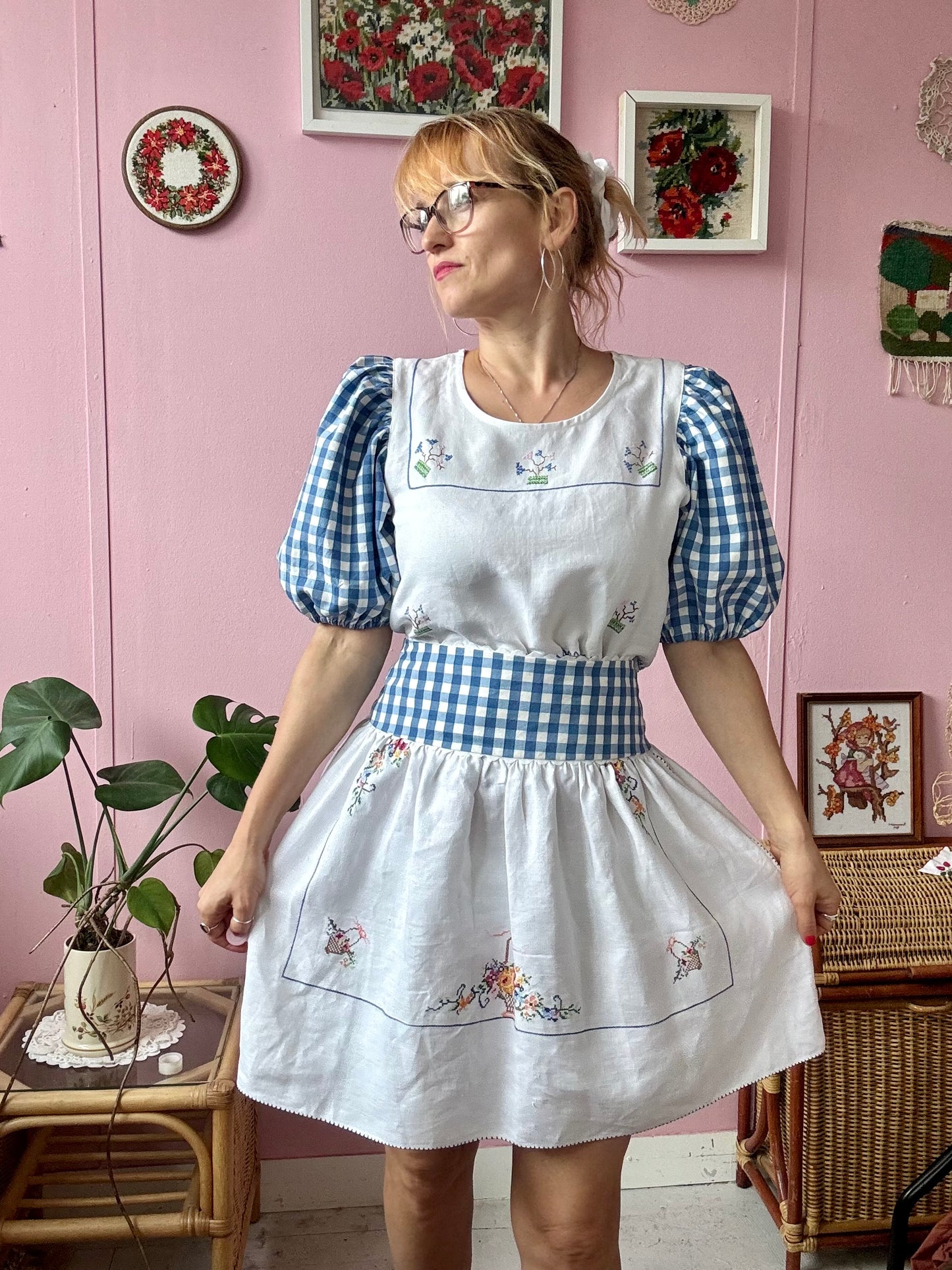 Embroidery and gingham skirt