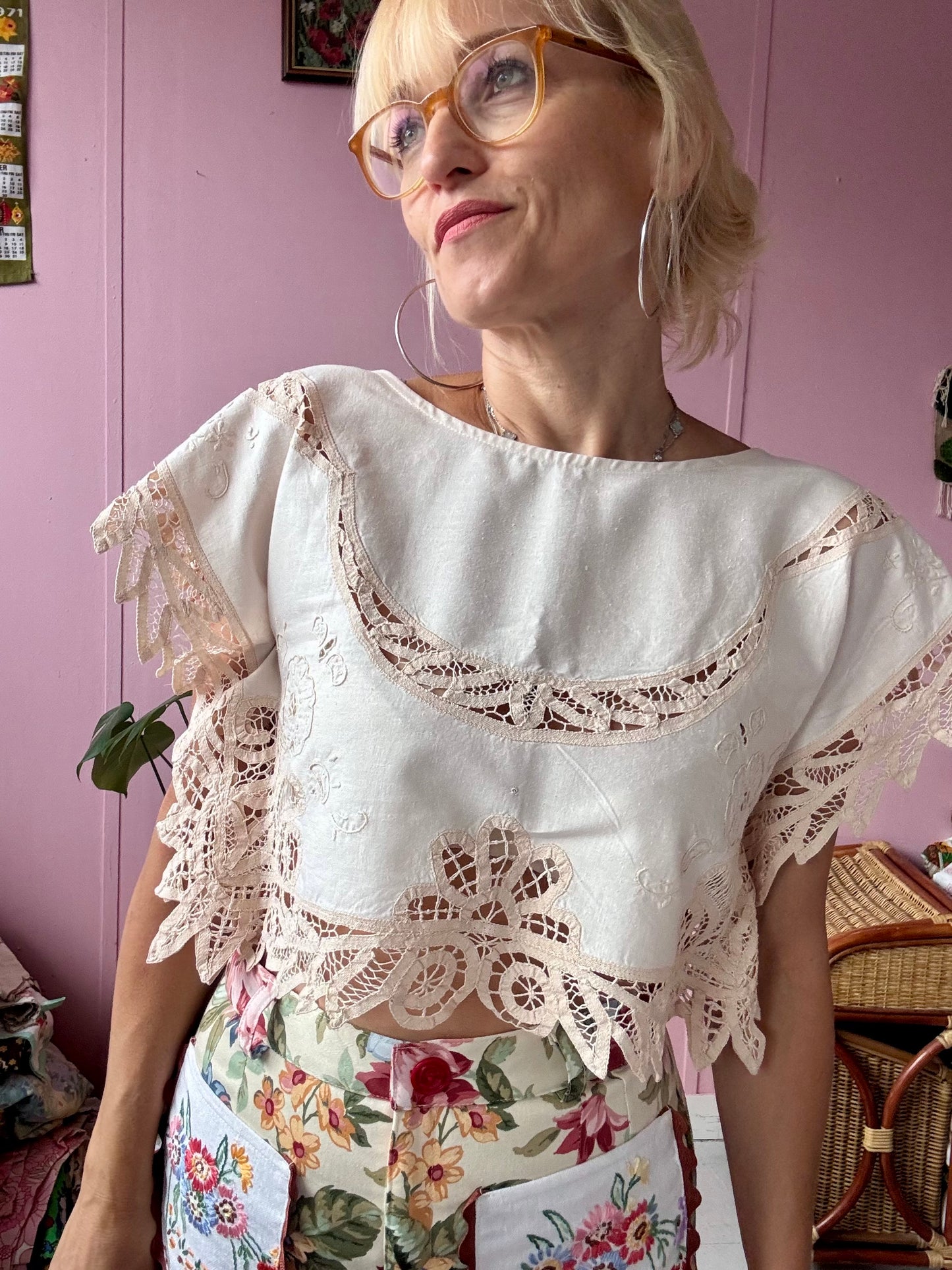 Beige basic top with lace