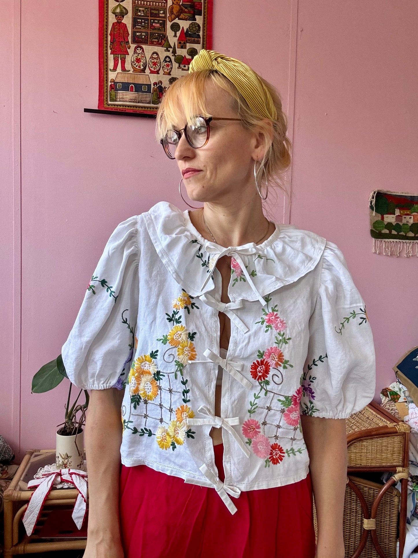 White floral blouse with neckline frill