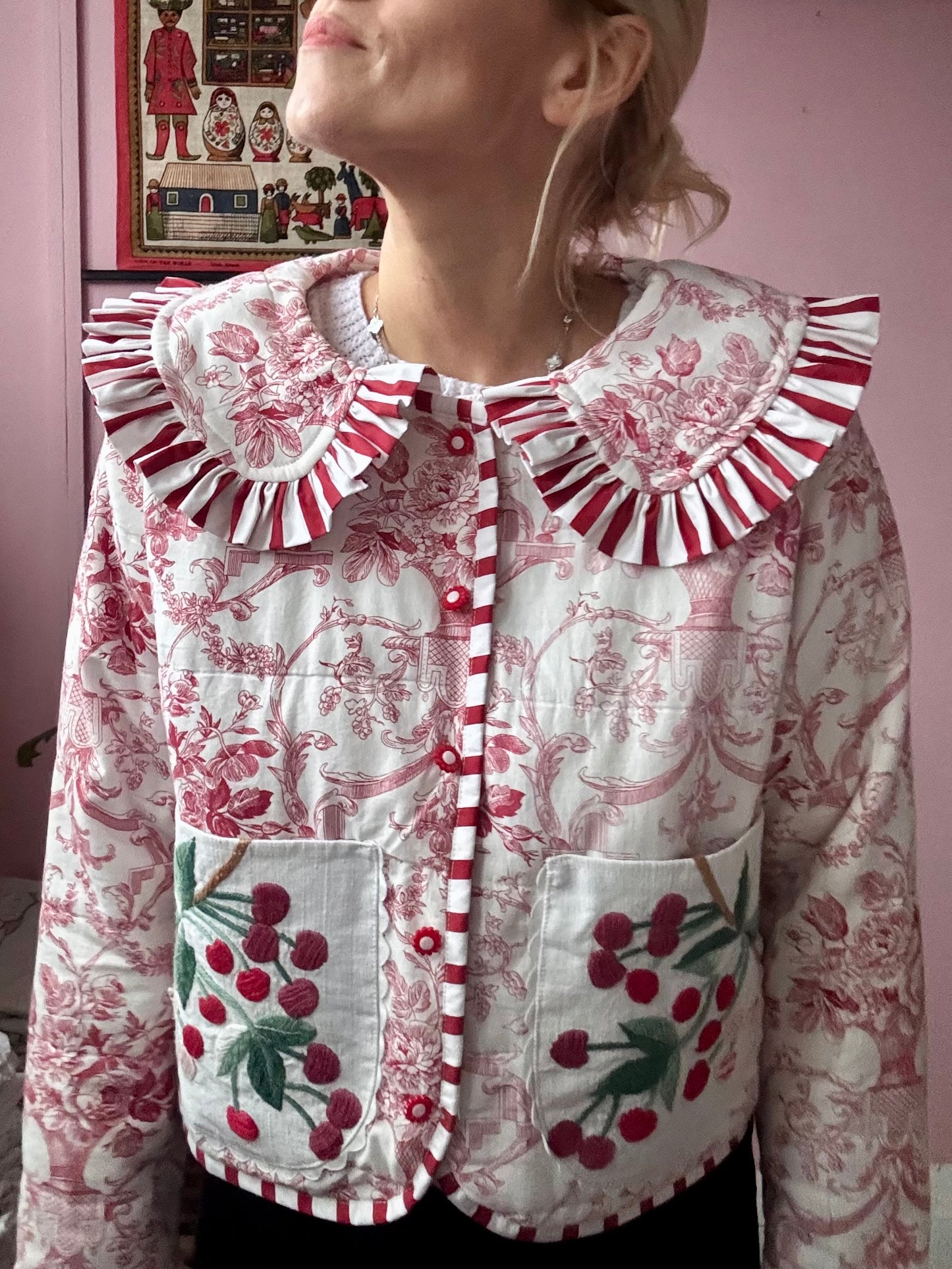 Blanket jacket with cherries pockets