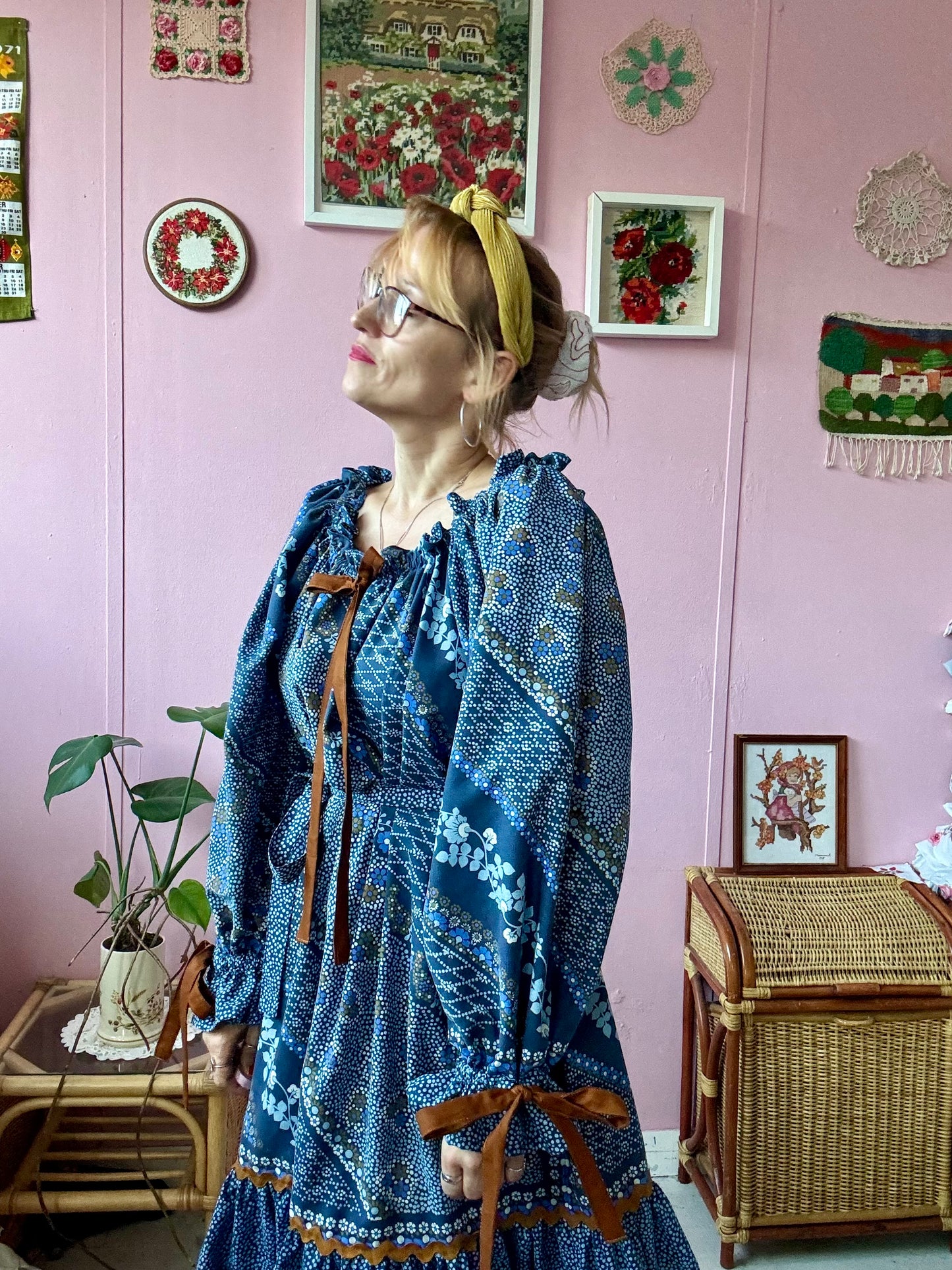 Blue and brown dress with long sleeves