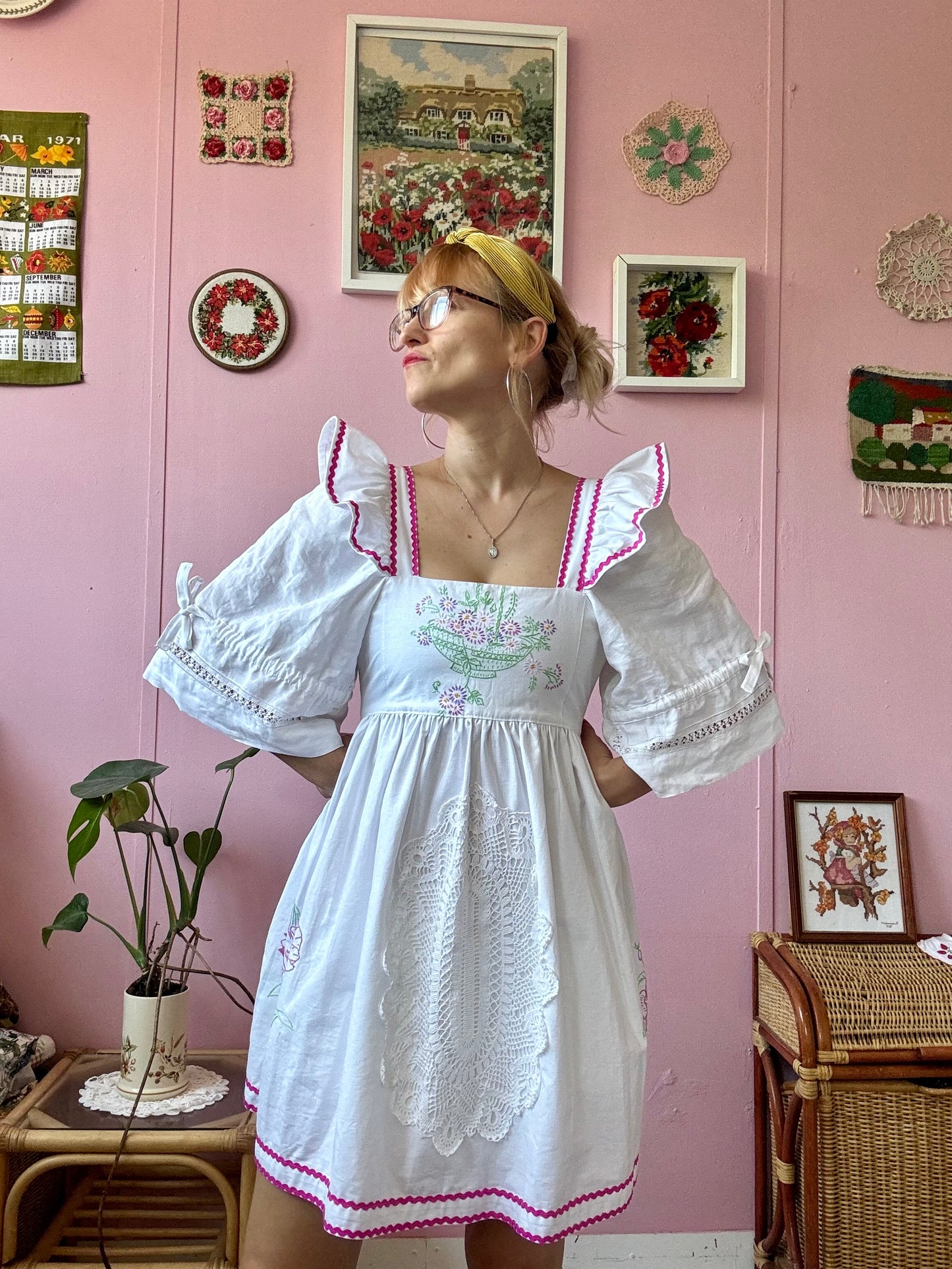 White dress with lace,pink roses and ric rac