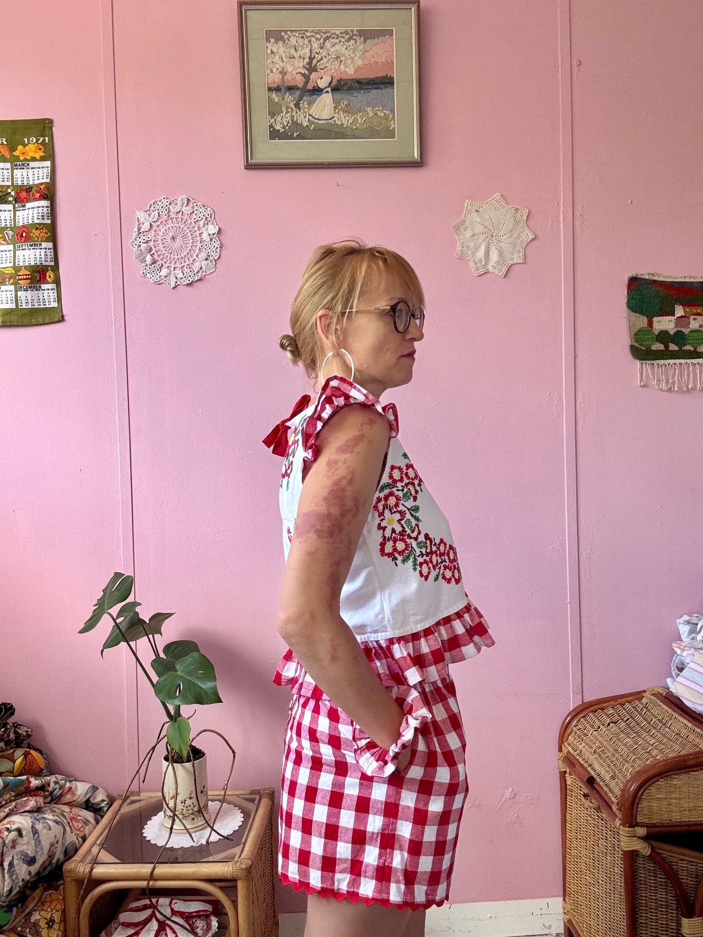 Floral and red gingham shorts set