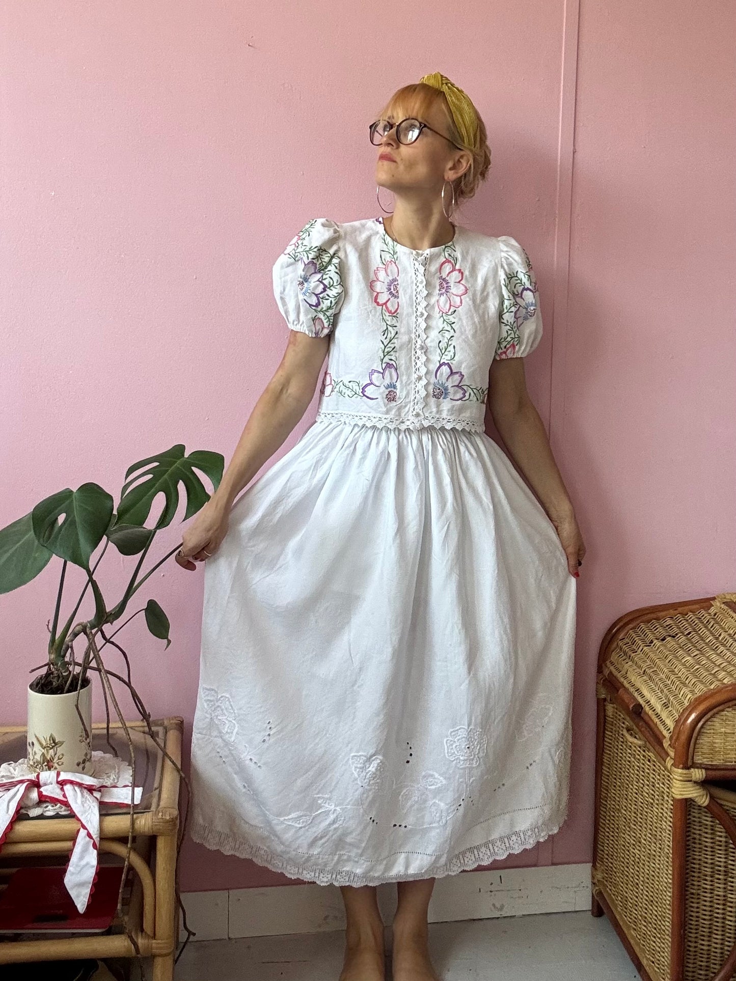 White linen skirt with embroidery and lace