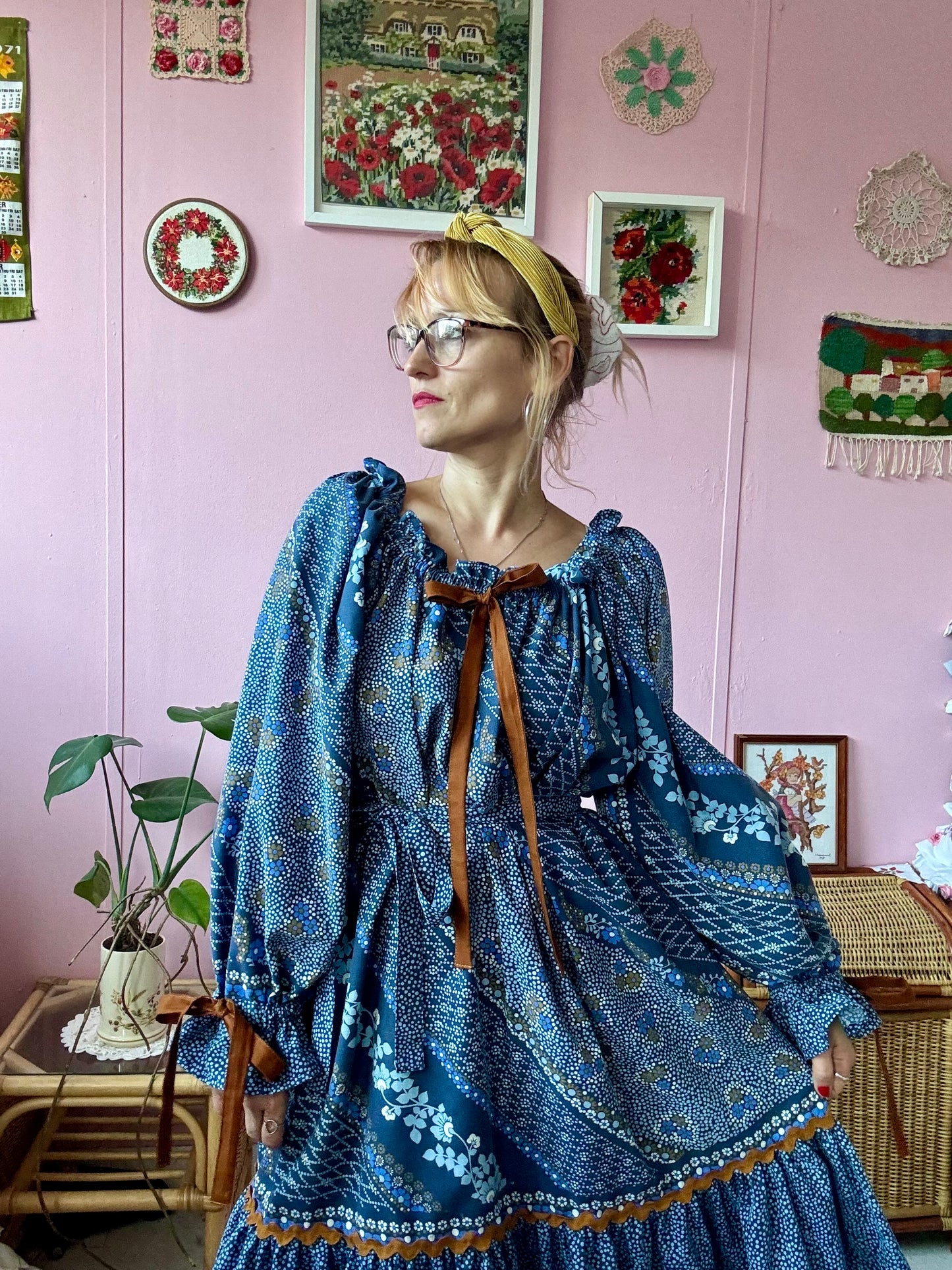 Blue and brown dress with long sleeves