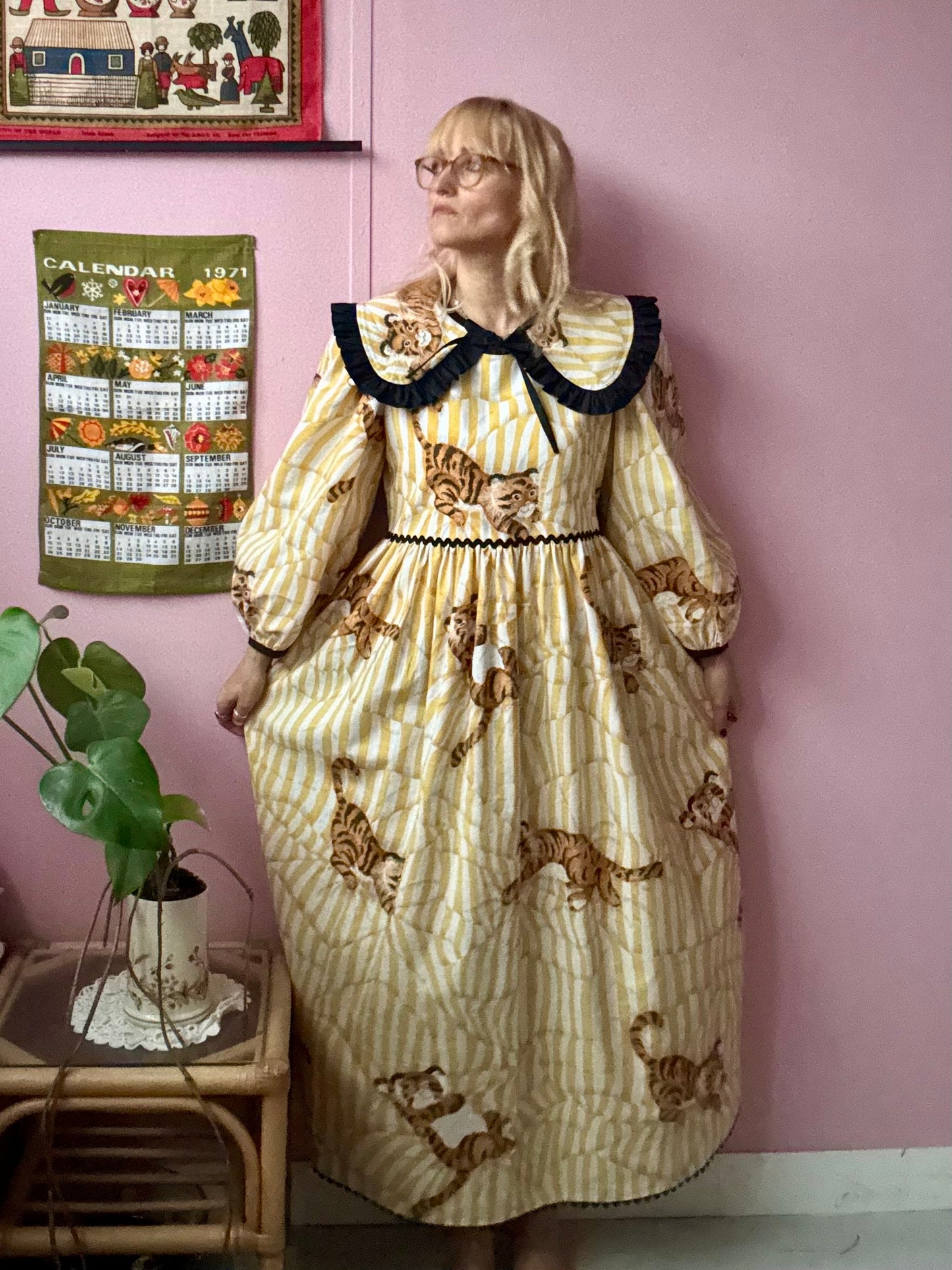 Tiger maxi dress with detachable collar