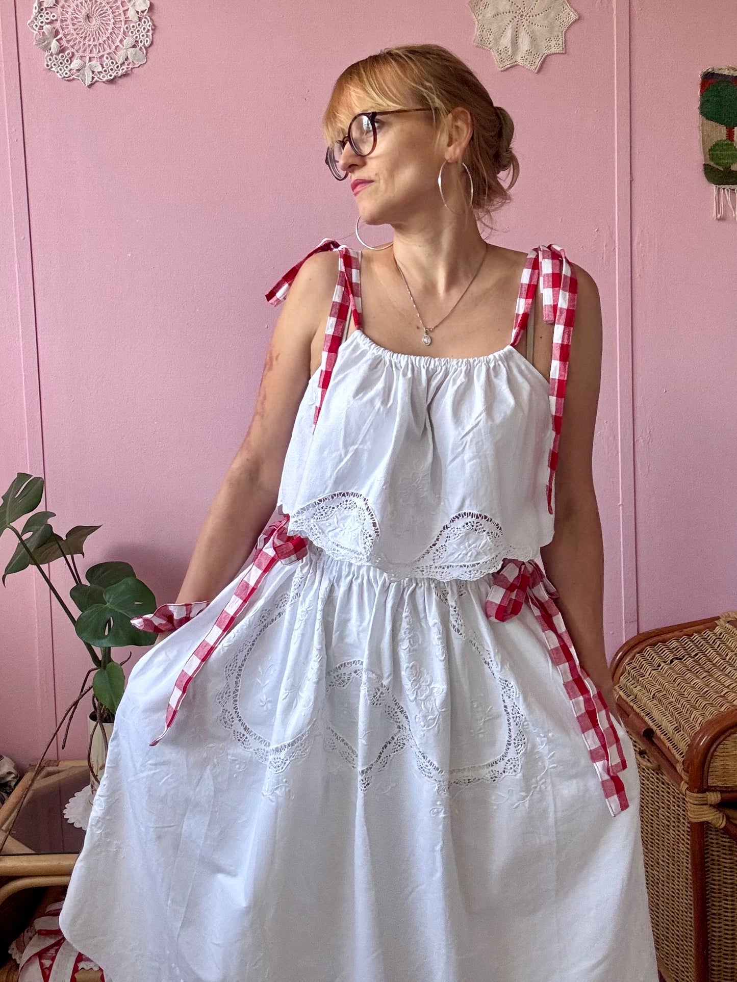White set with red gingham