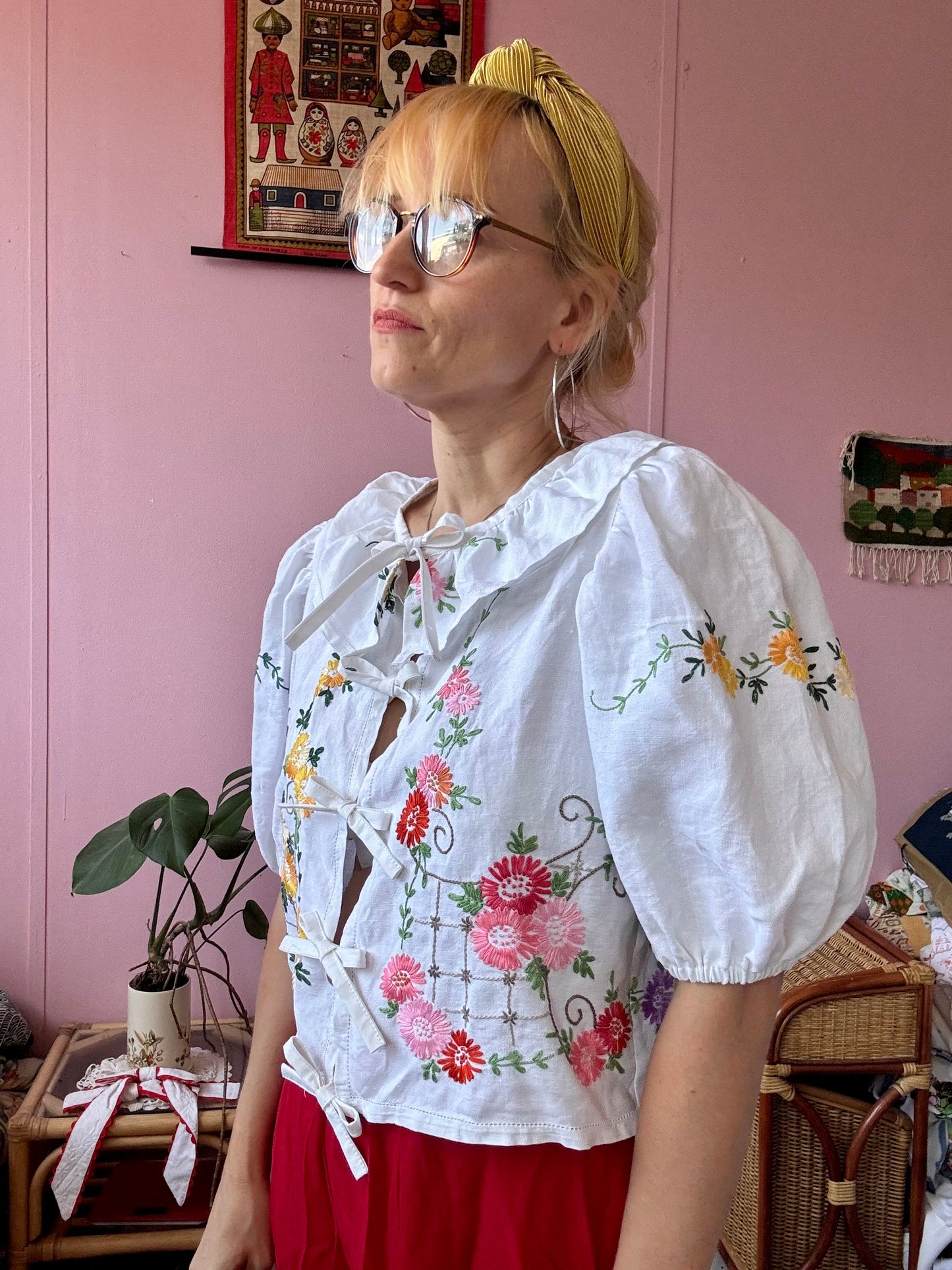 White floral blouse with neckline frill