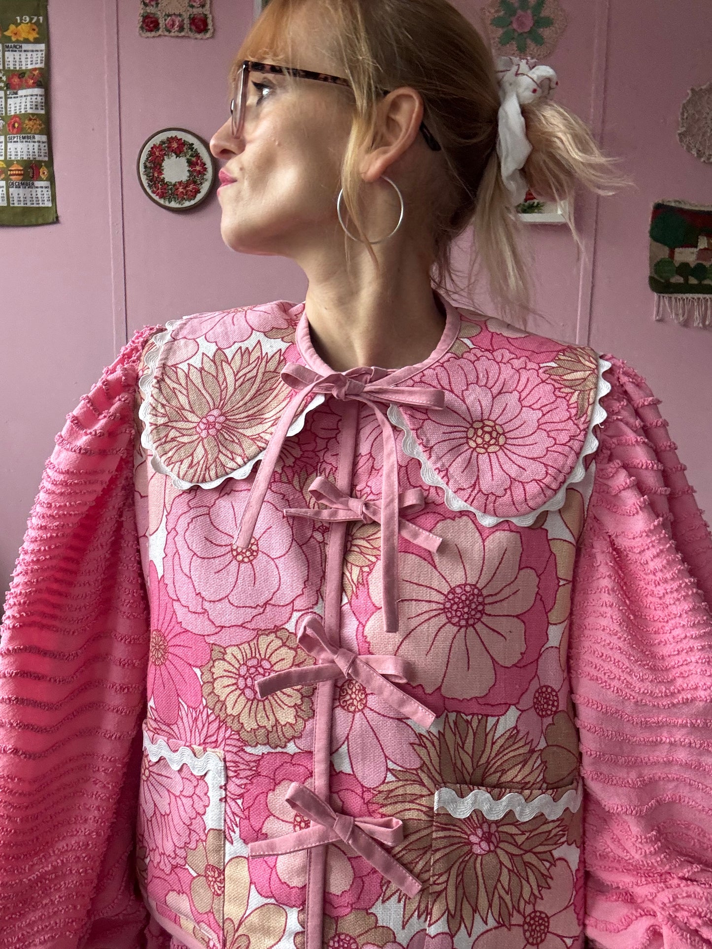 Pink floral and candlewick set