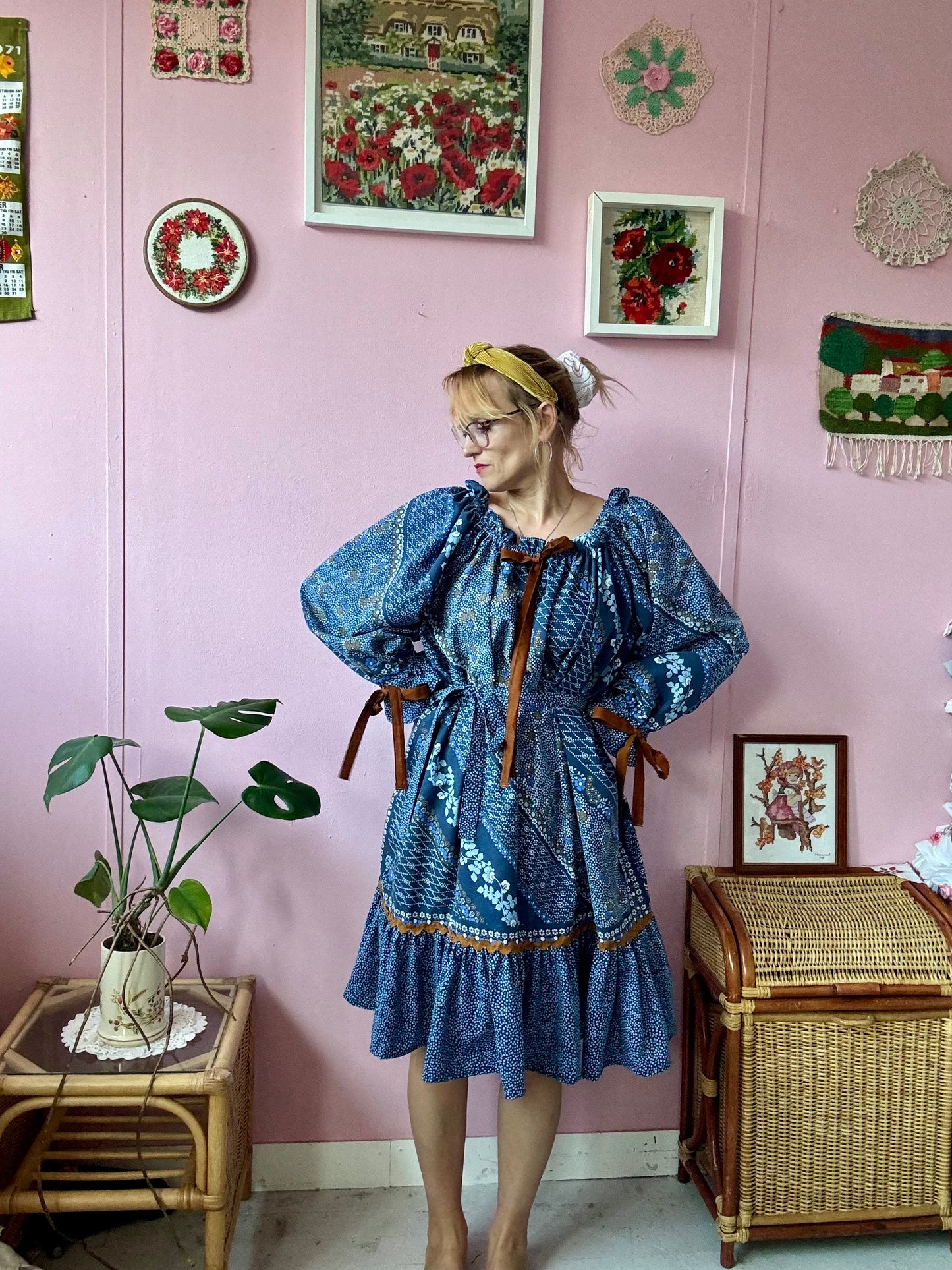 Blue and brown dress with long sleeves