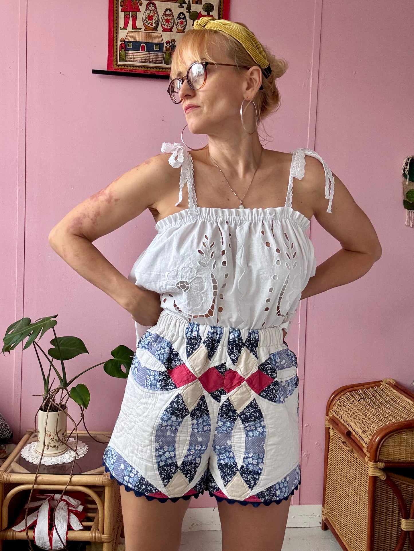 Patchwork shorts with back pockets