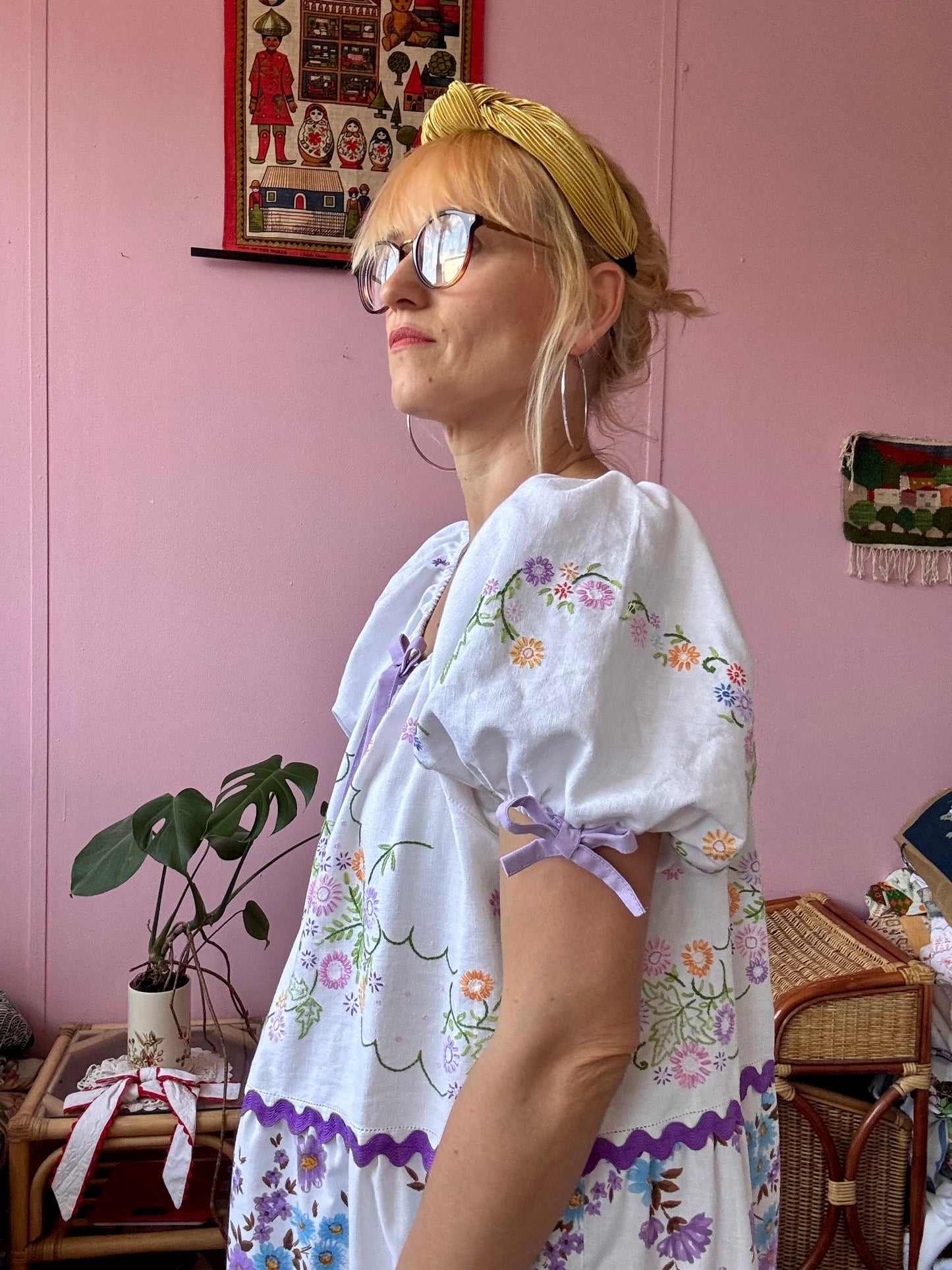 Maxi dress with 3 layers and sleeves