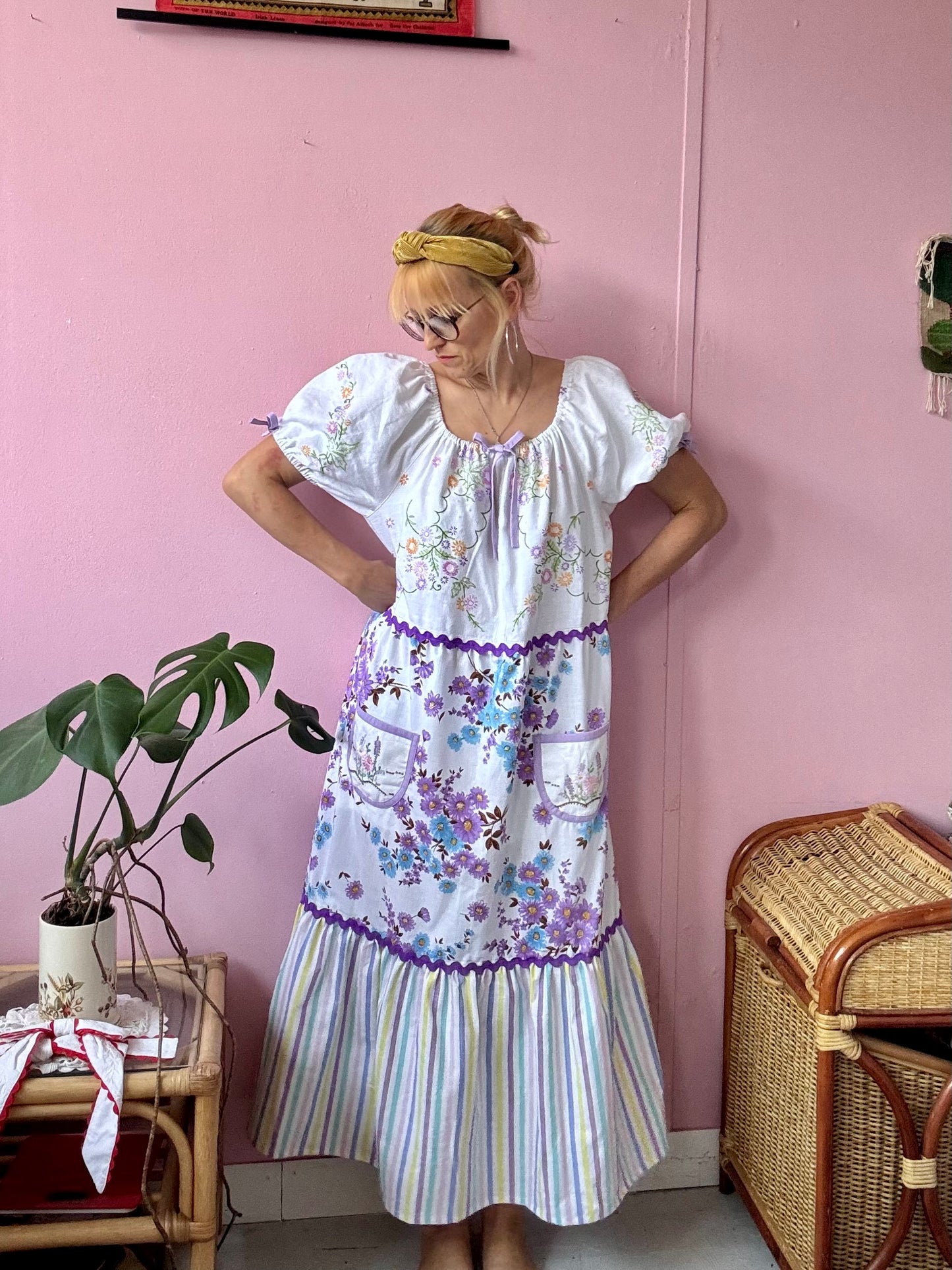 Maxi dress with 3 layers and sleeves