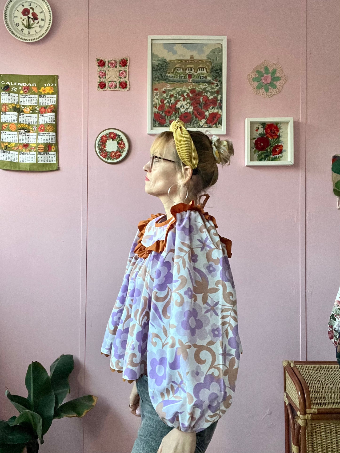 Lilac/light brown floral blouse