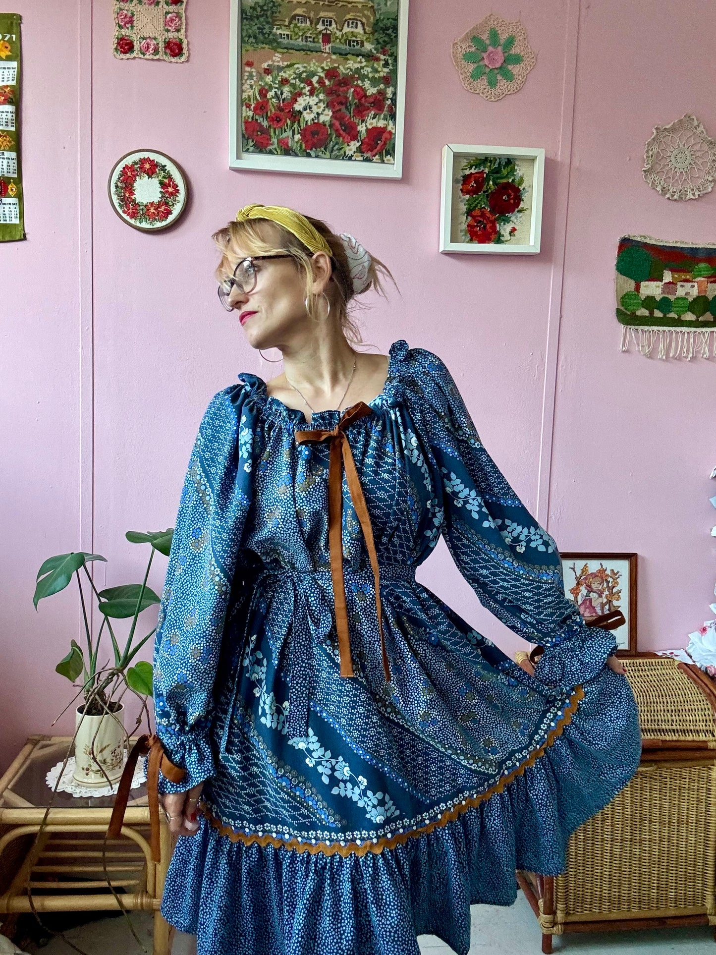 Blue and brown dress with long sleeves