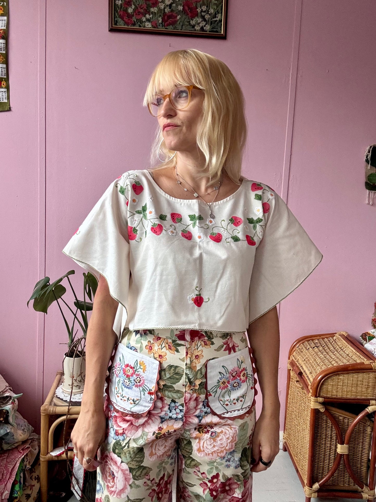 Strawberry basic top