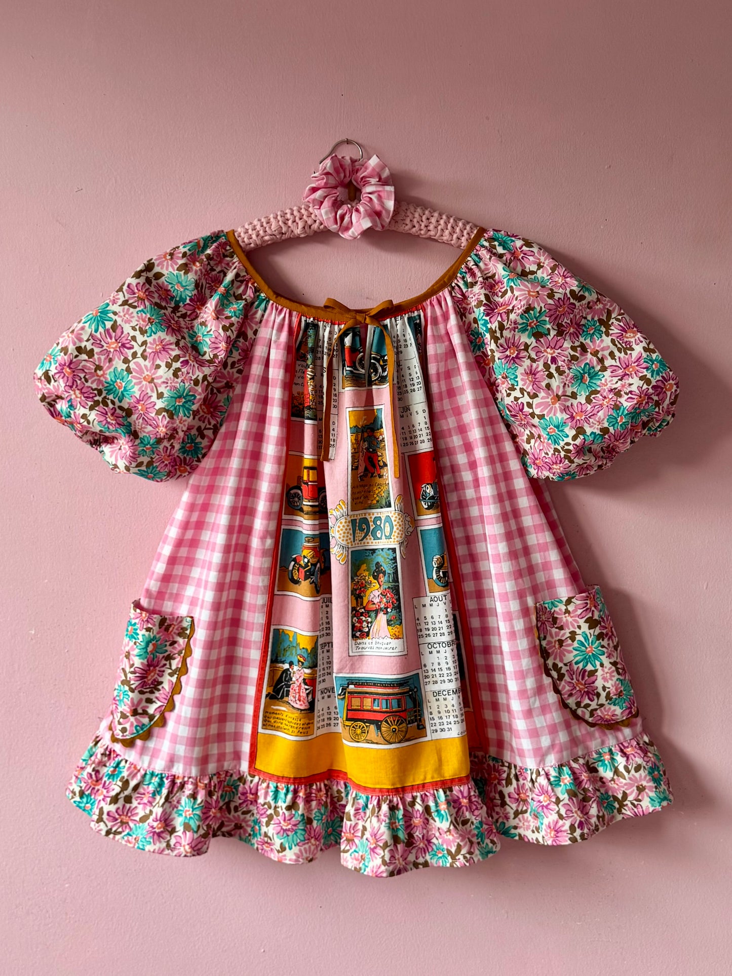1980 French vintage teatowel mini dress