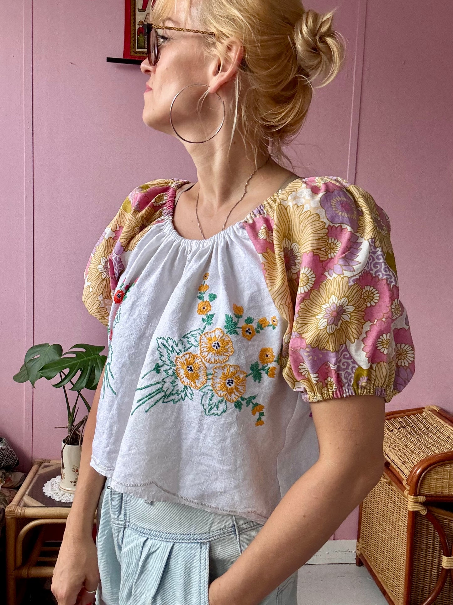 Floral blouse with embroidery