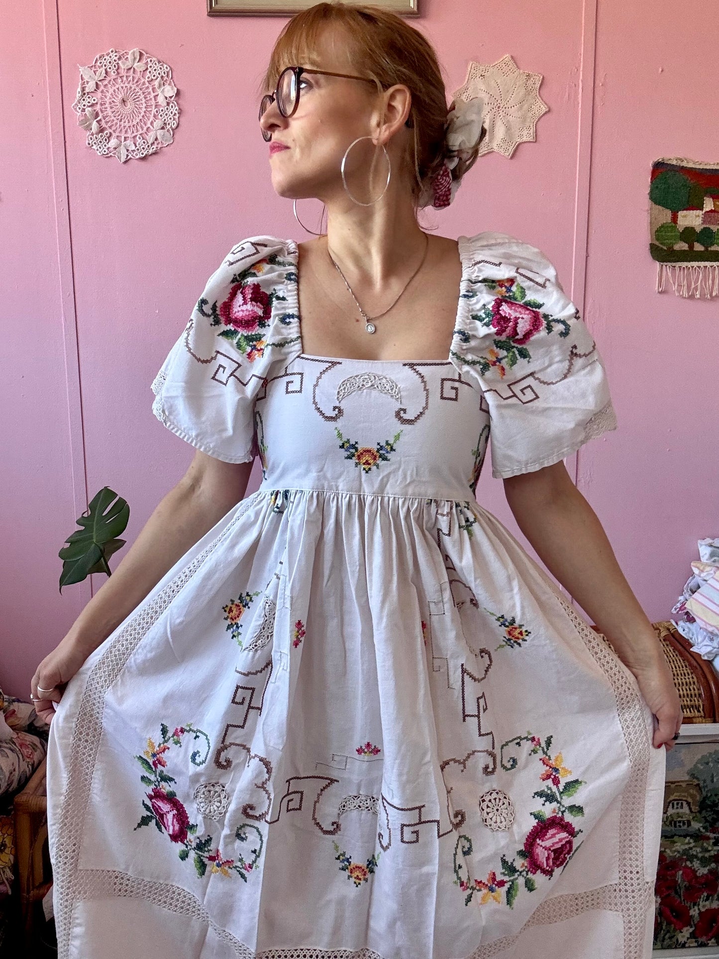 Cream maxi dress with roses and lace