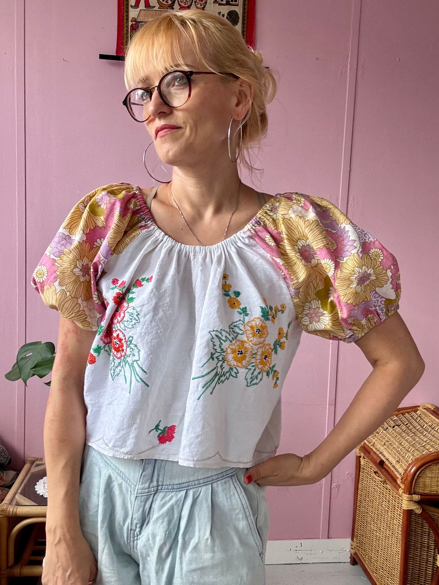 Floral blouse with embroidery