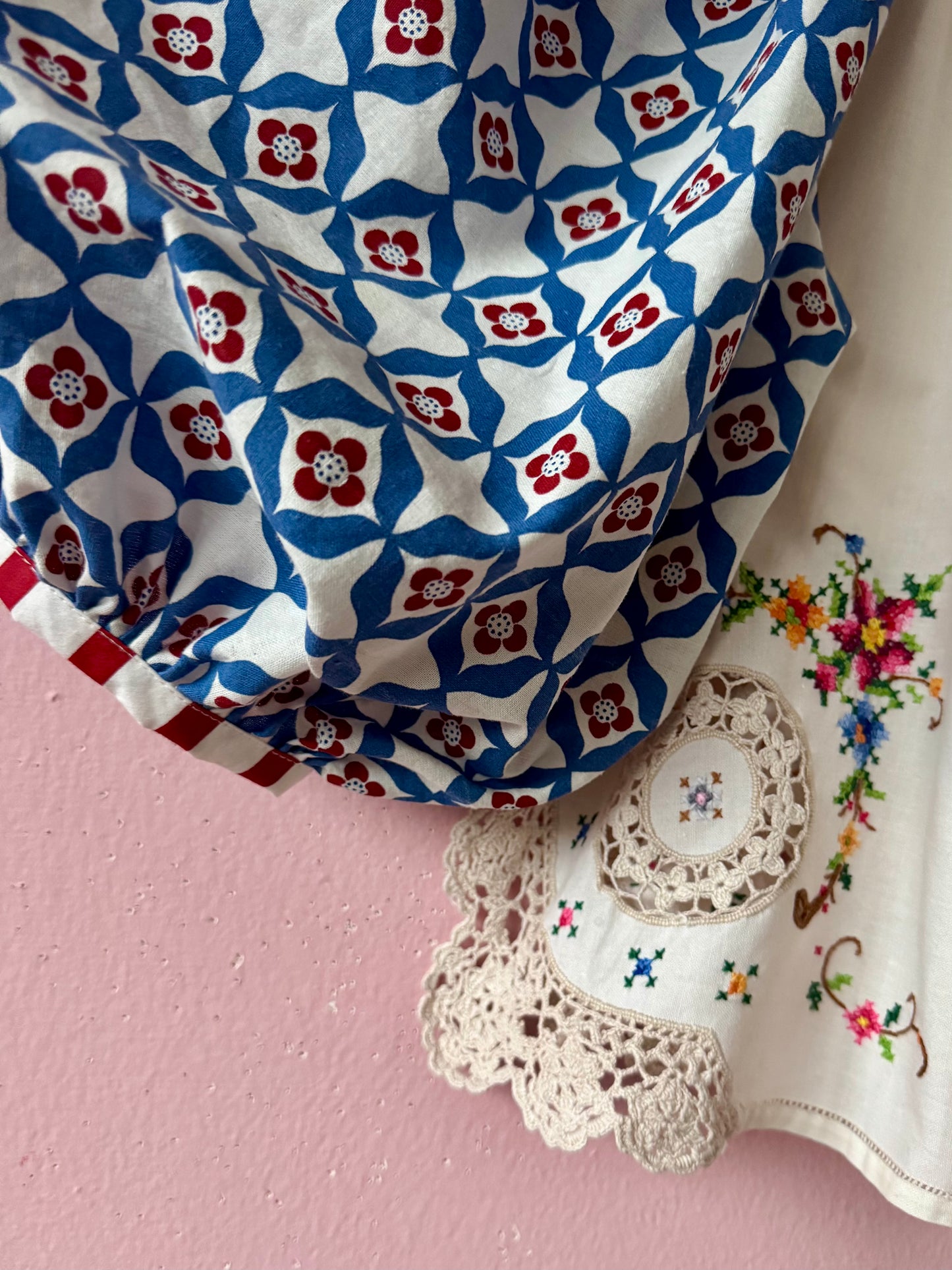 Embroidery and lace blouse with red stripes binding