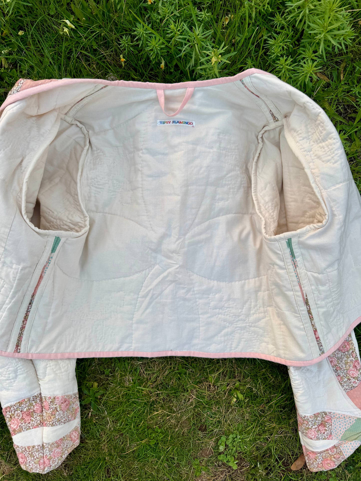 Patchwork jacket with floral pockets