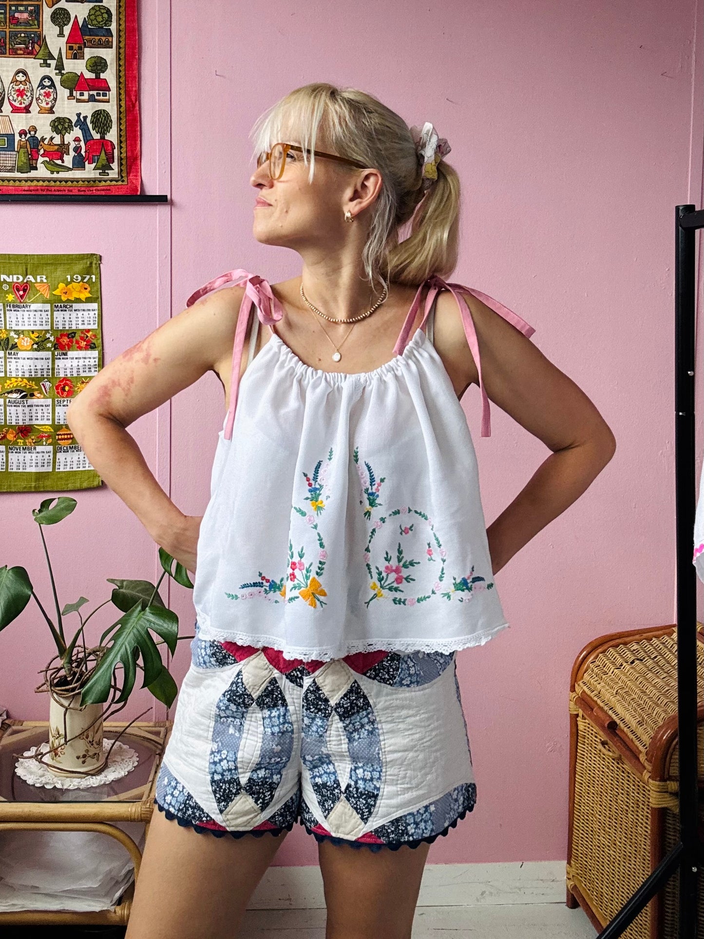 Embroidery and lace summer top