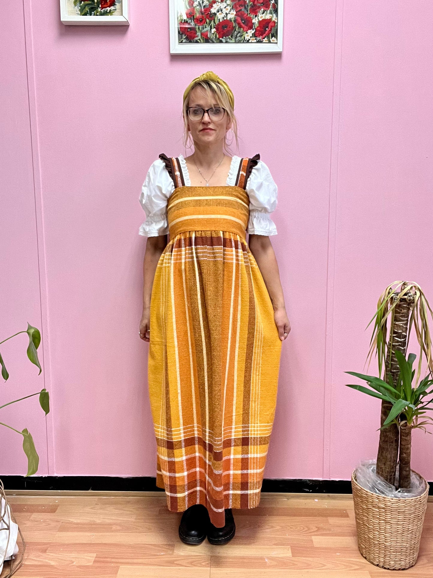 Brown/mustard sleeveless dress