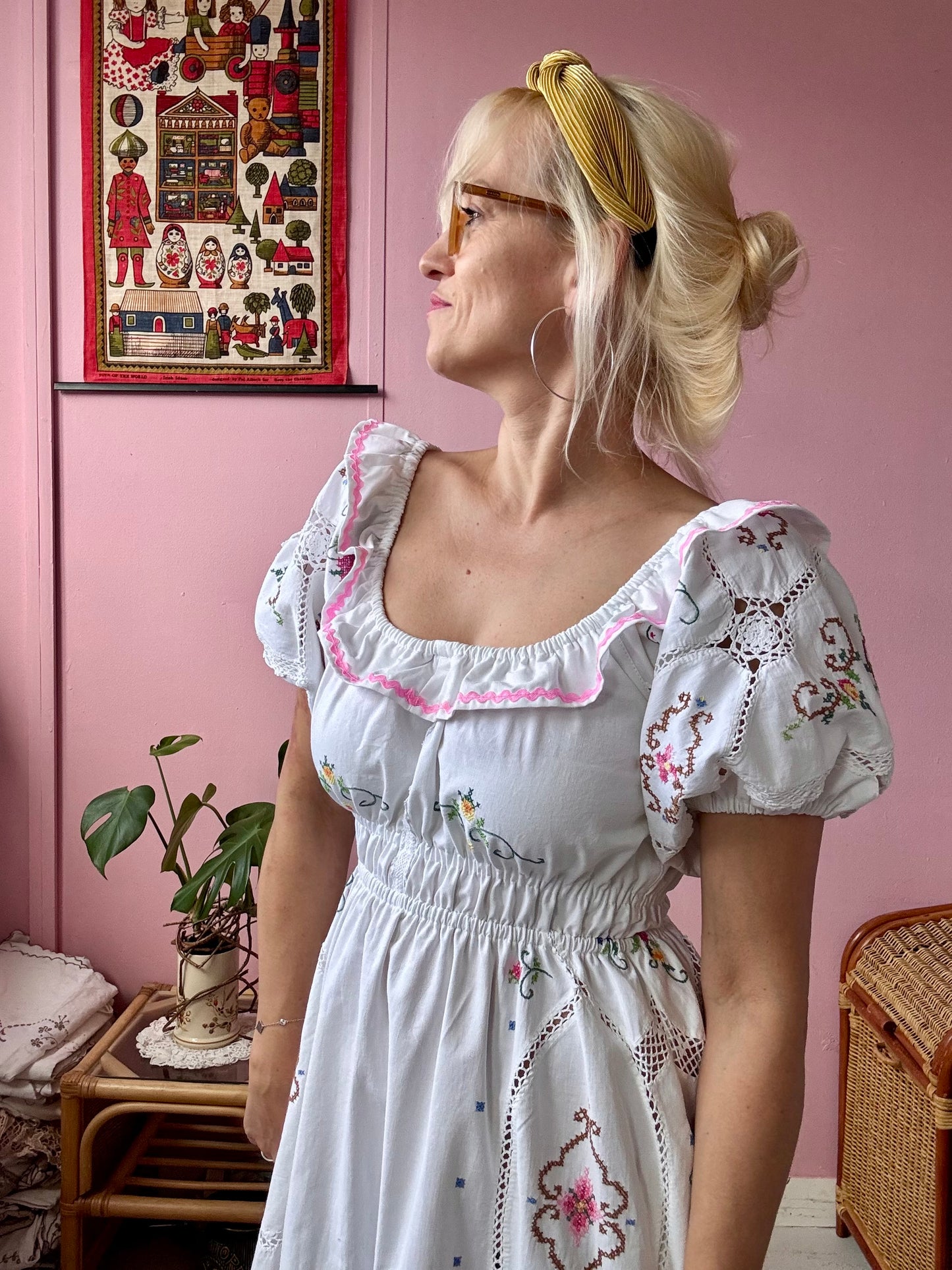 Embroidery maxi/midi dress