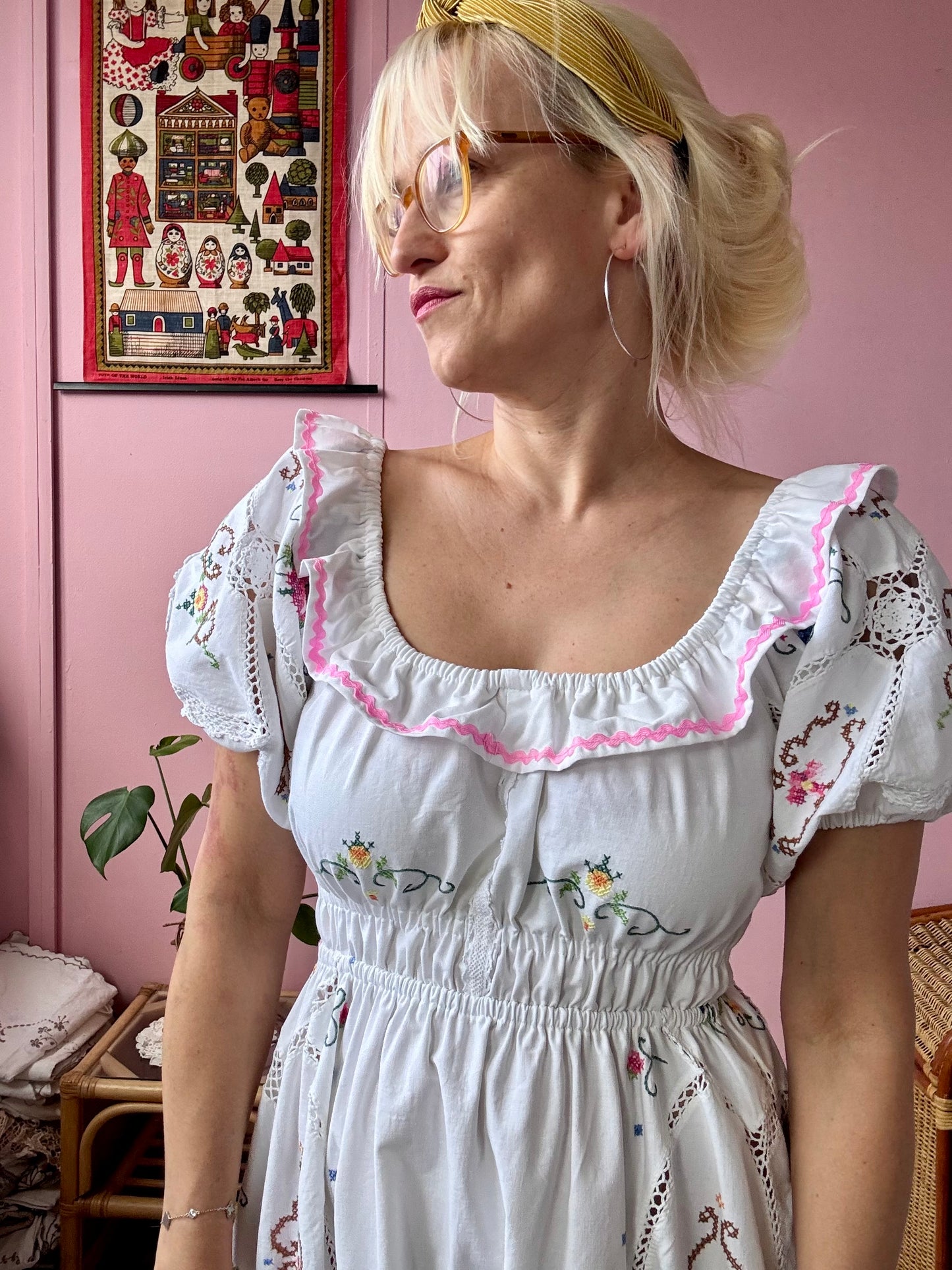 Embroidery maxi/midi dress