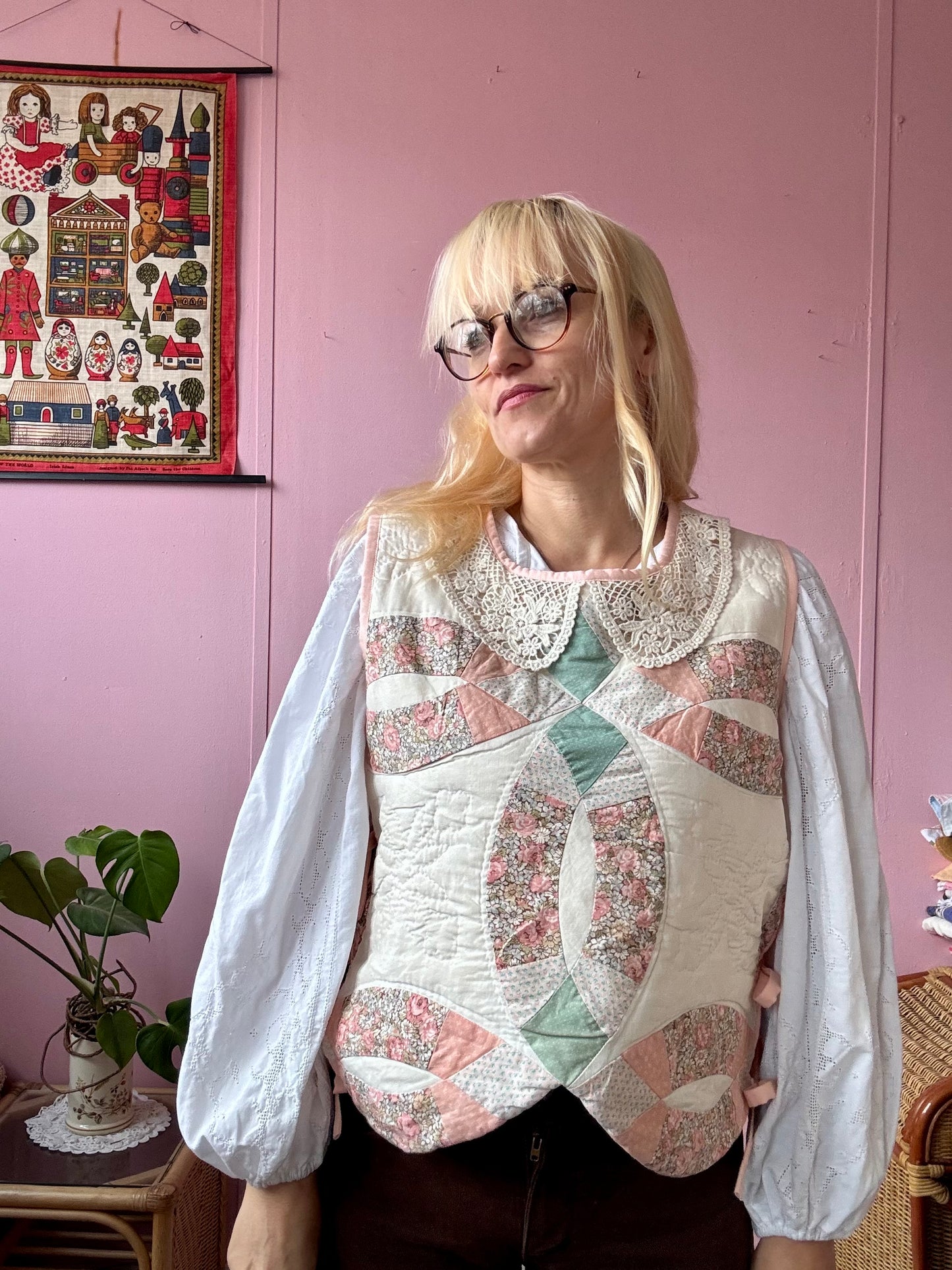 Patchwork vest with side bows