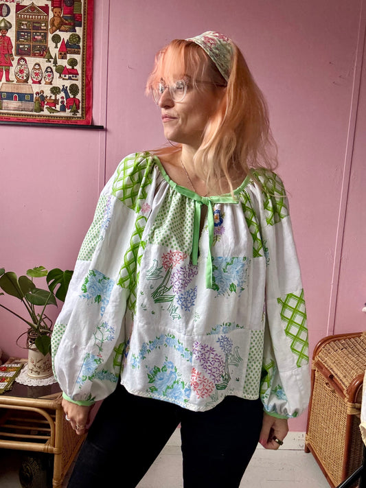 Green patchwork blouse with long sleeves