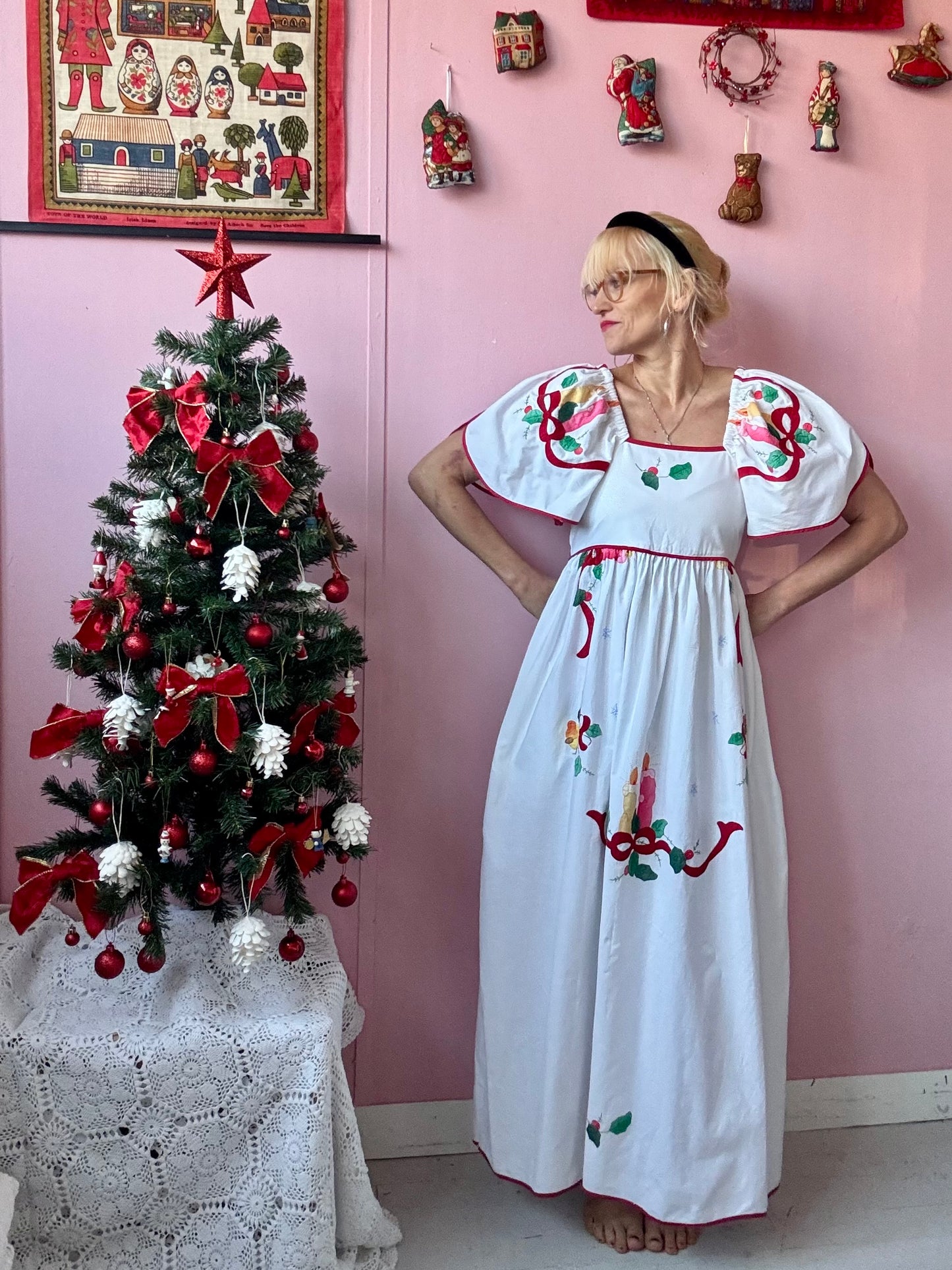 White maxi dress with Christmas applique