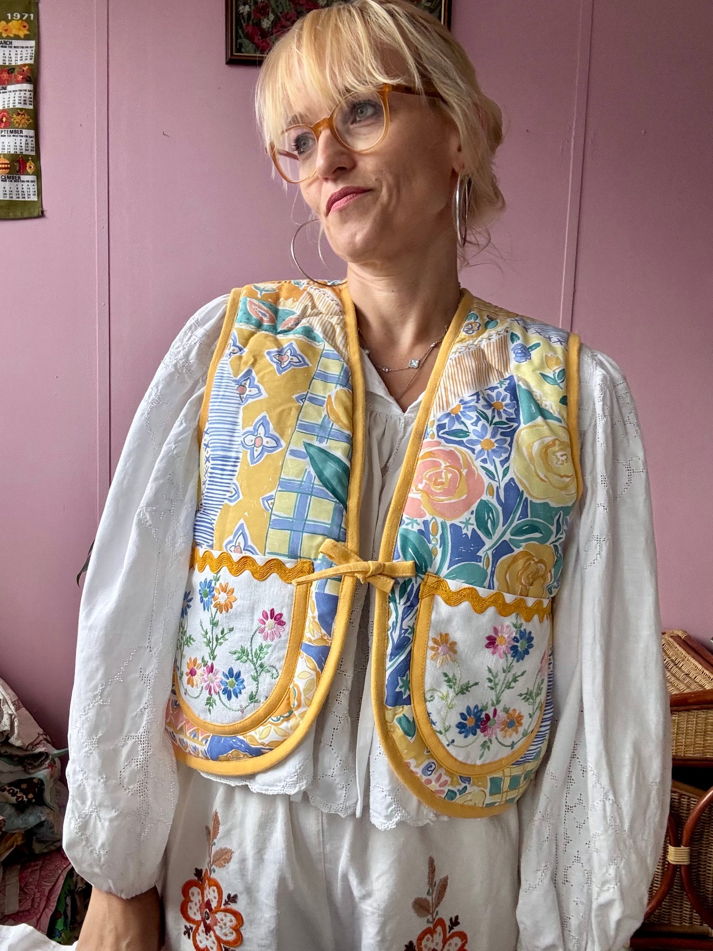 Floral vest with yellow binding