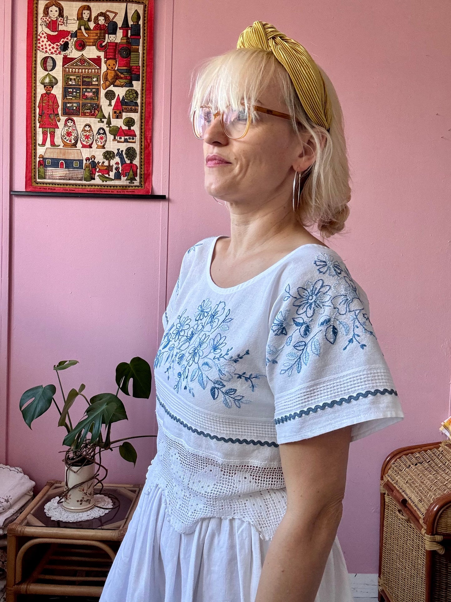 Blue floral top