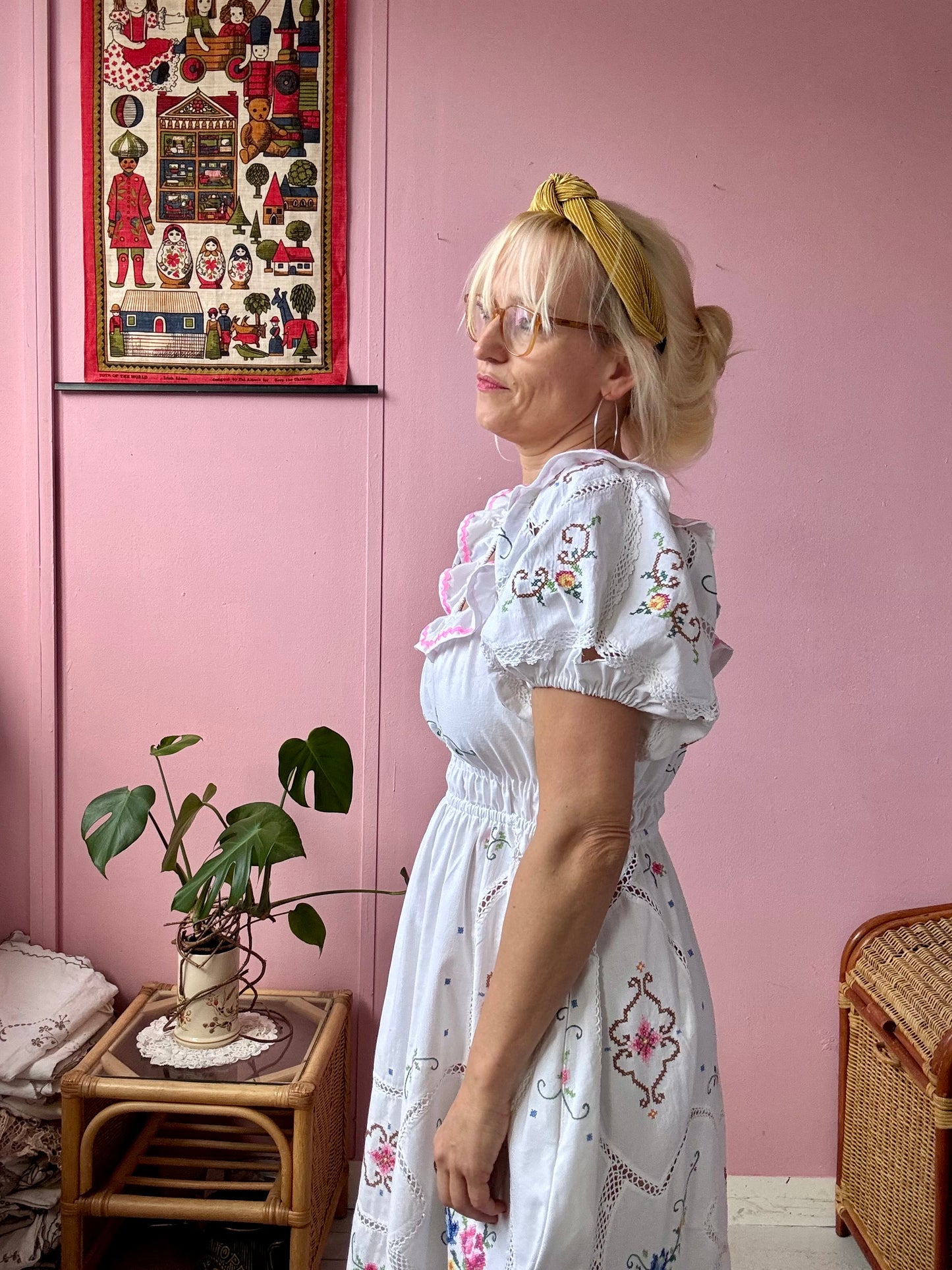 Embroidery maxi/midi dress