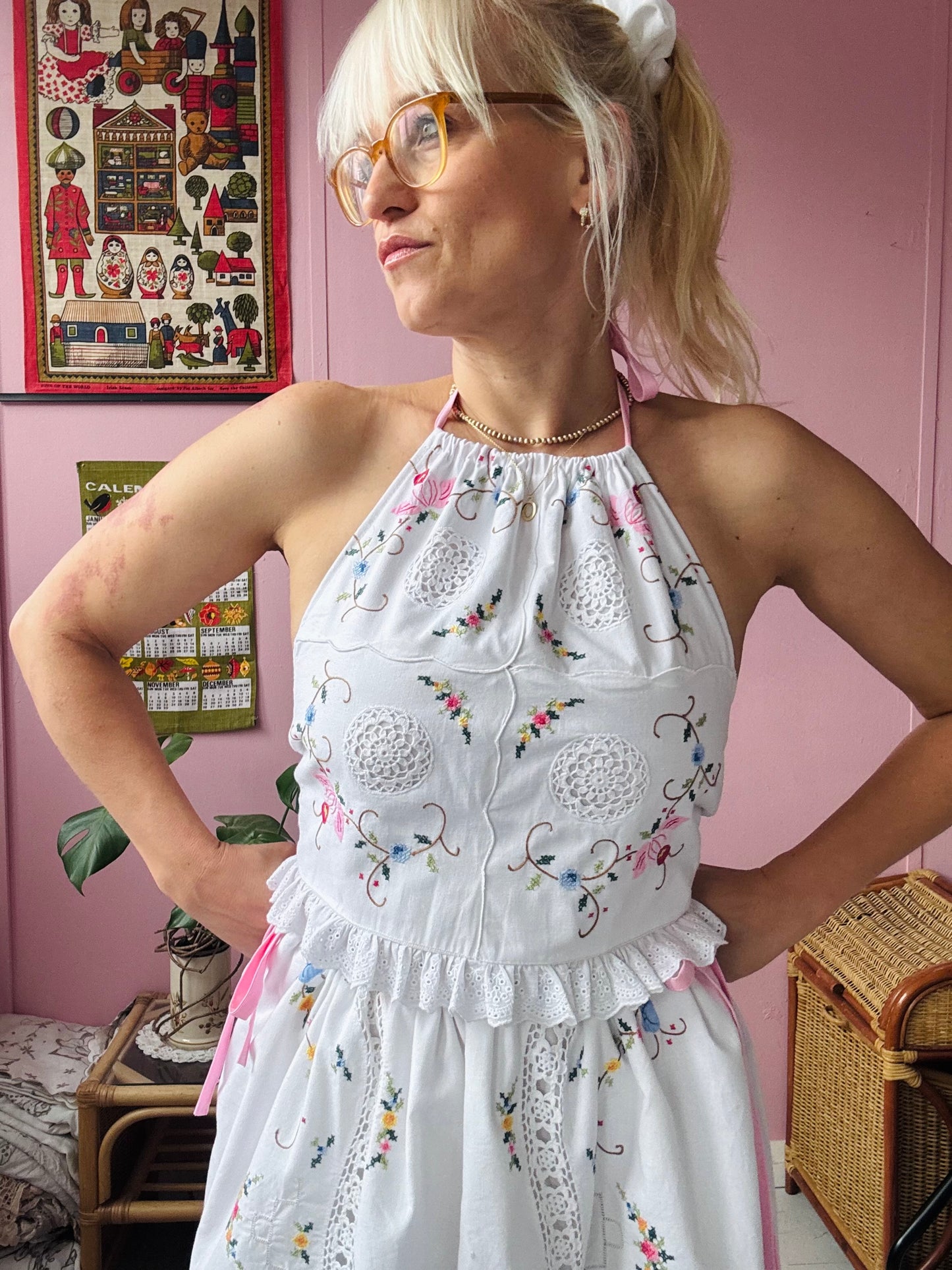 Embroidery skirts set